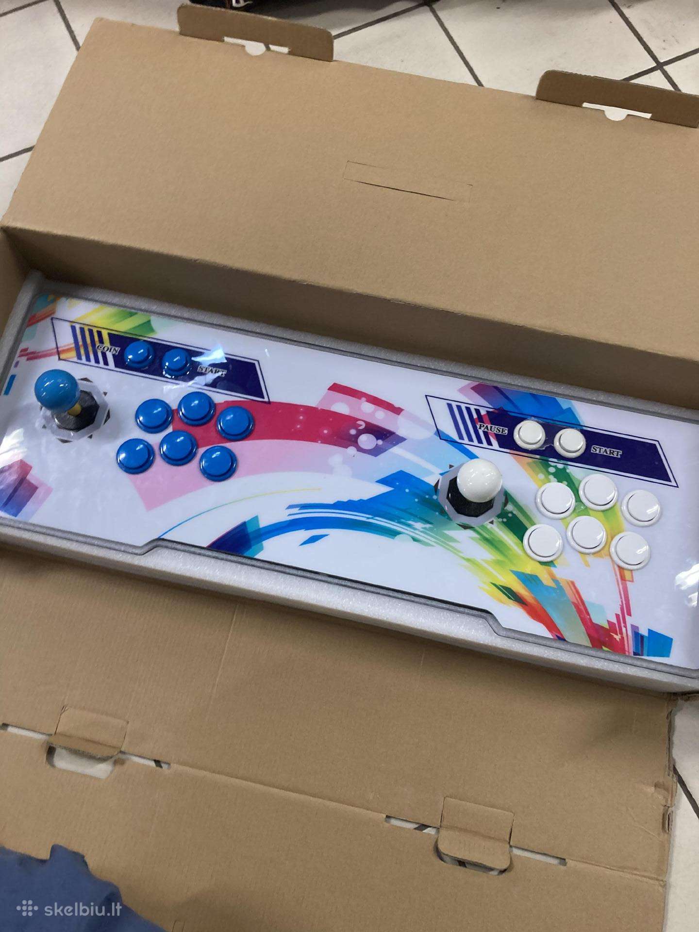 Arcade Raspberry Pi žaidimų konsolė