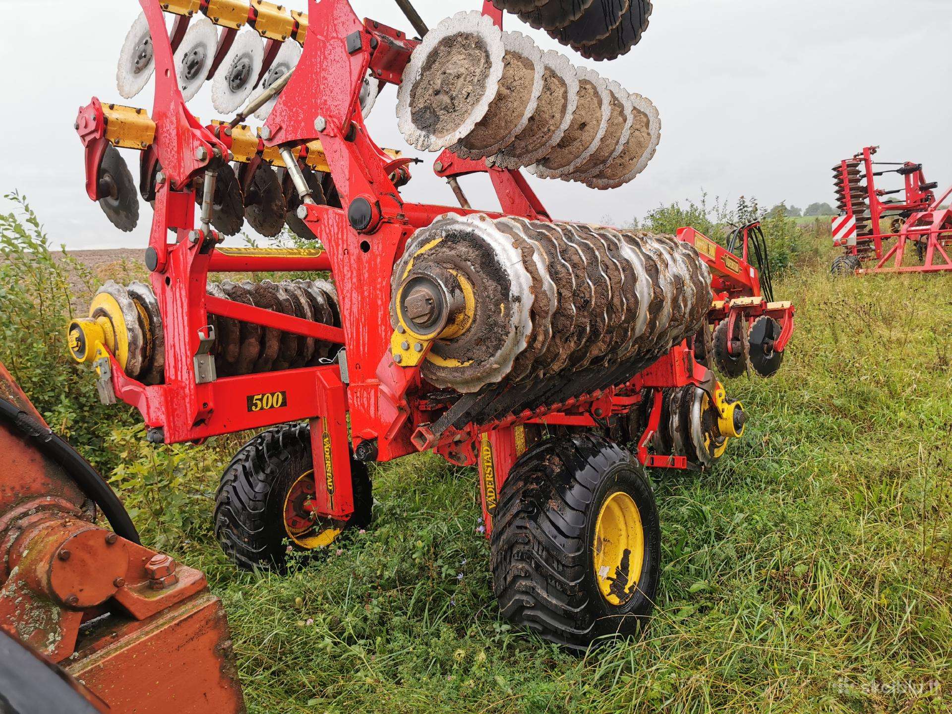 Horsch Terano FX4, scrapers, scrubbers