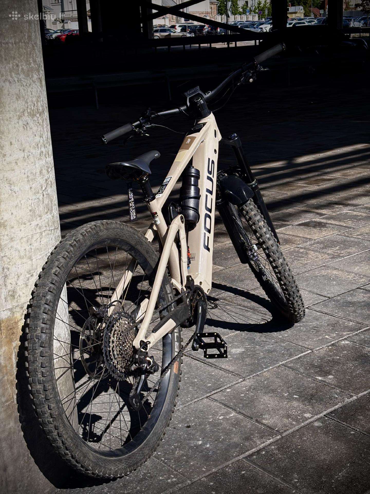 Focus sam 6.8 emtb