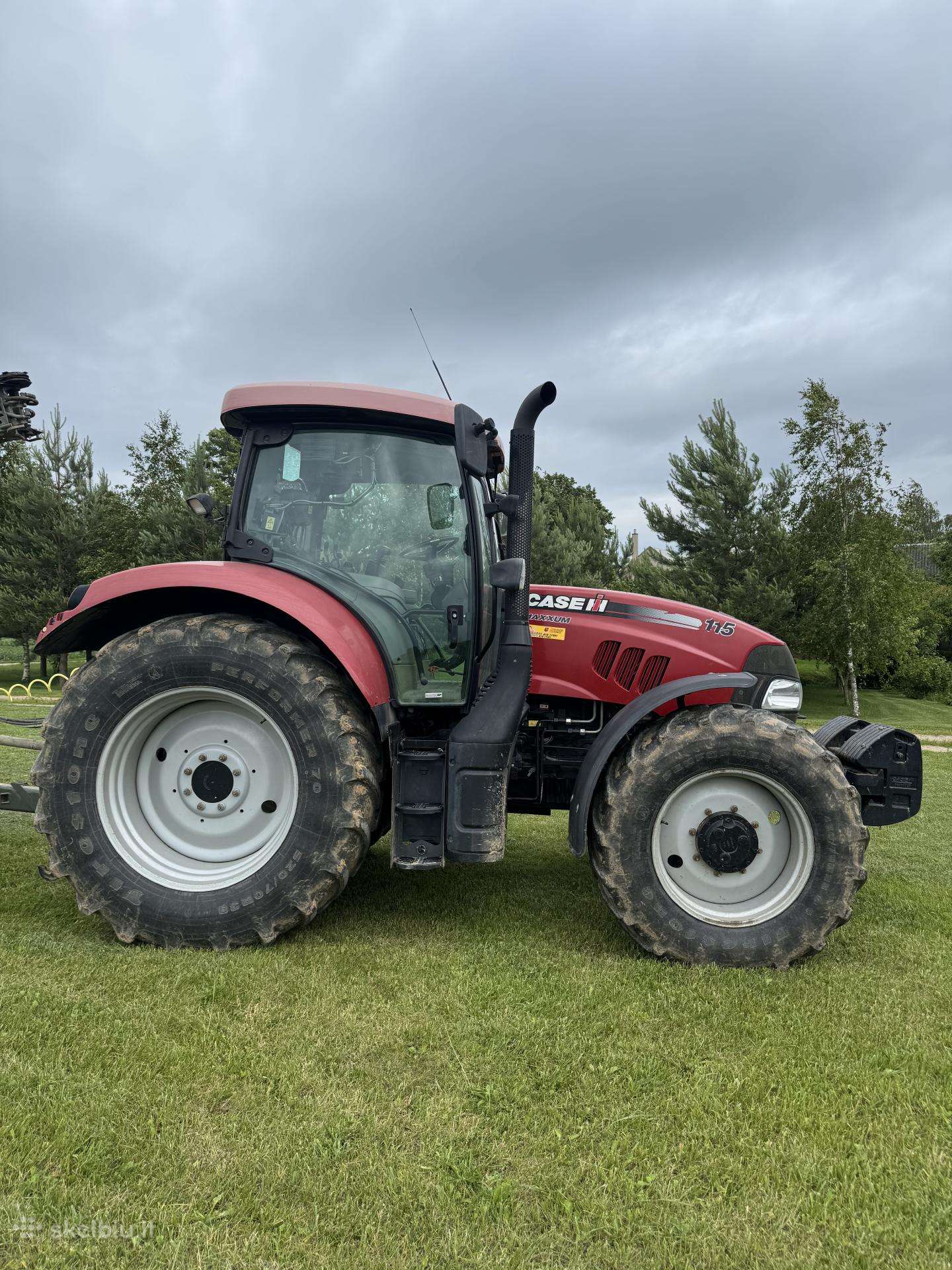 Case-IH 115, tractors