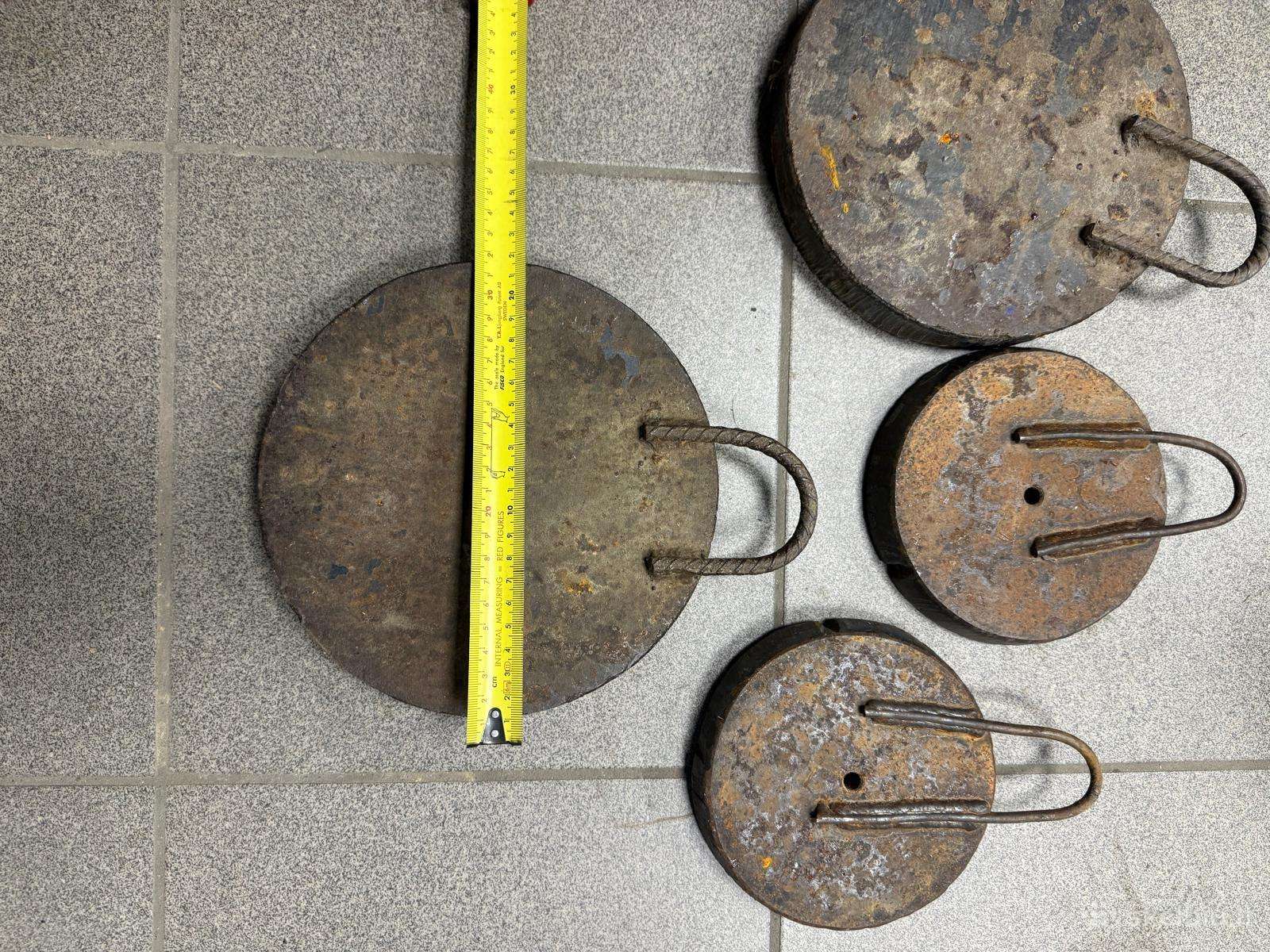 Savadarbiai metaliniai svoriai / inkarai valtims
