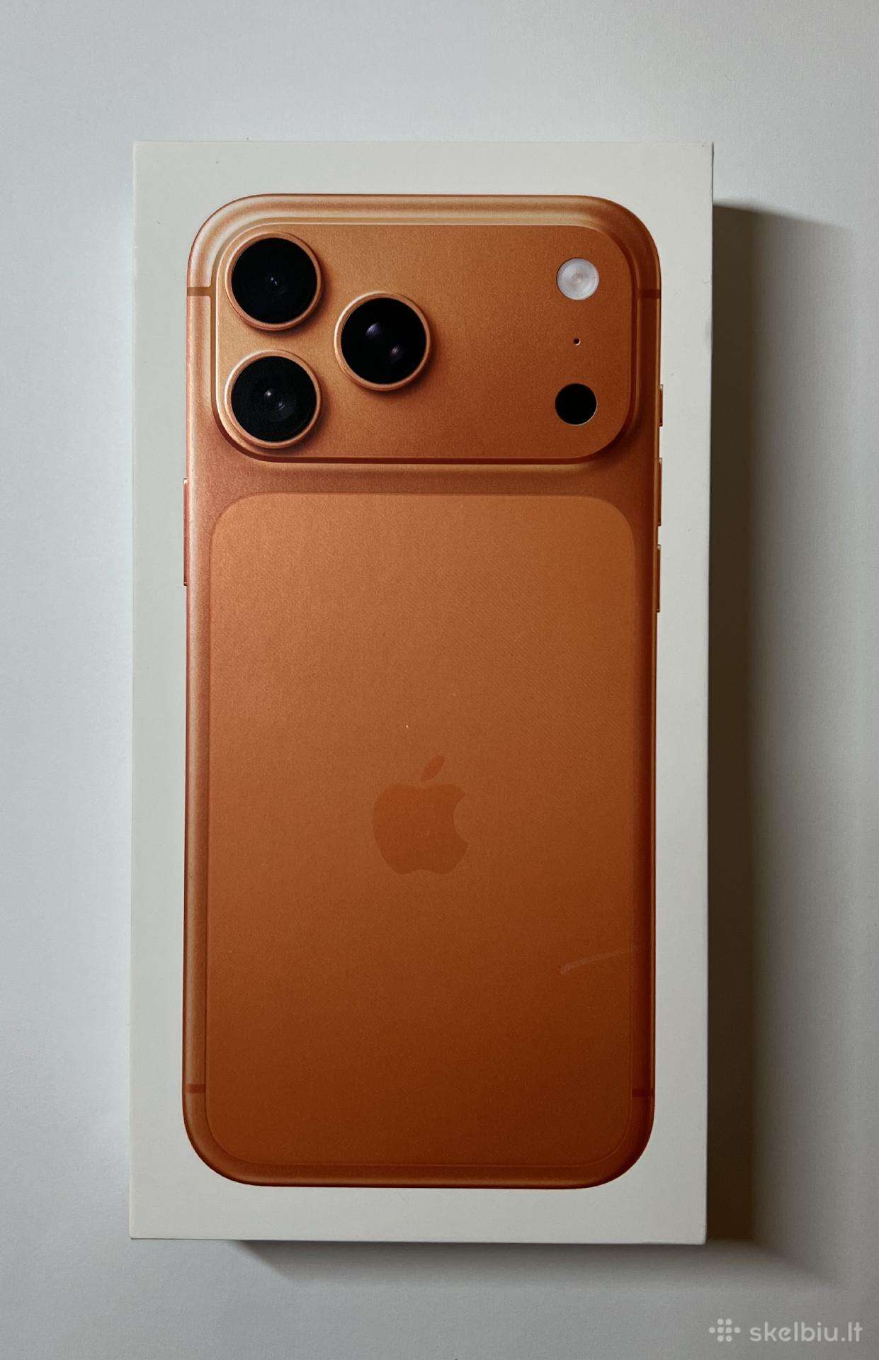 iPhone 17 pro max
