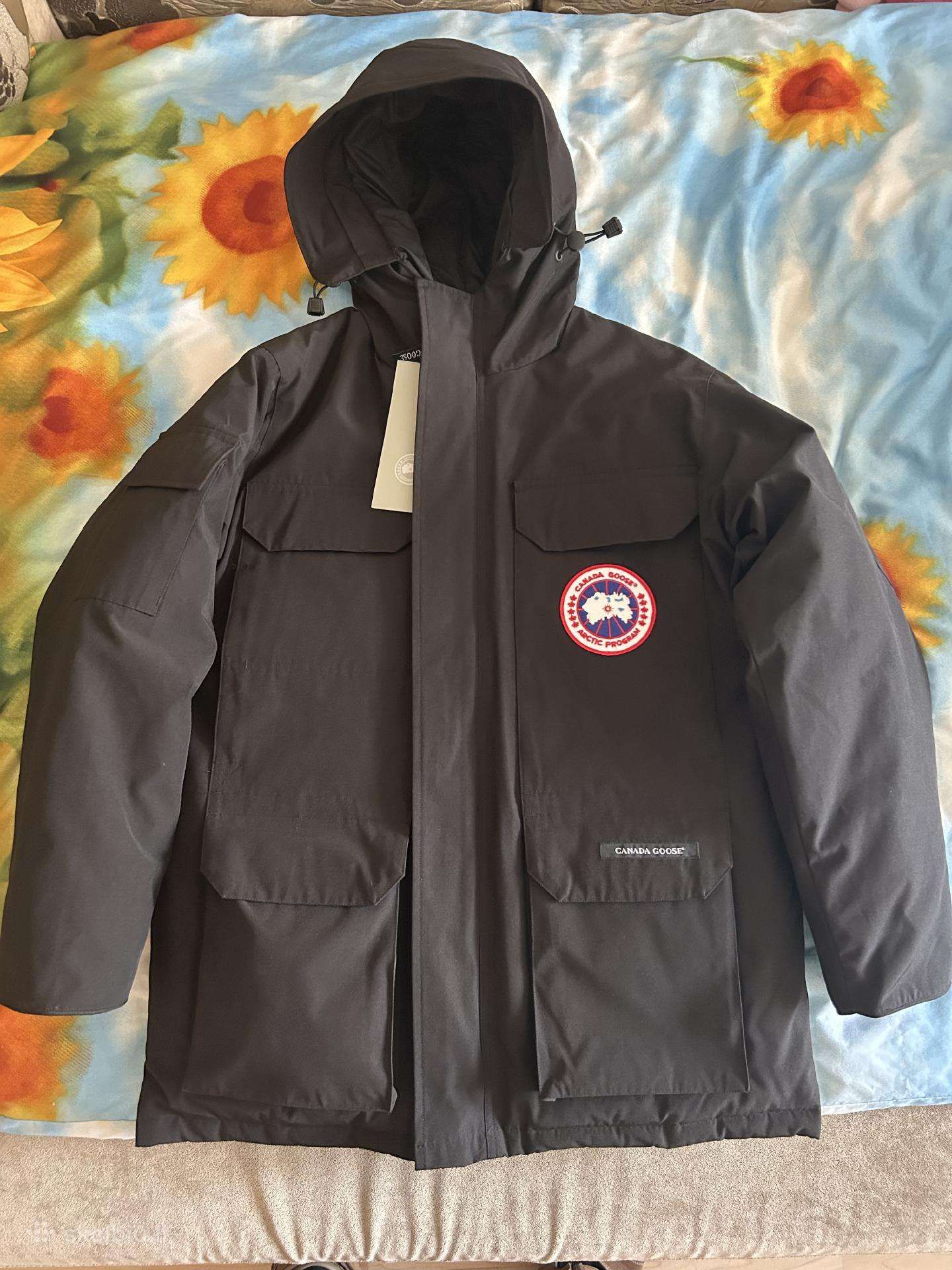 Canada Goose striuke