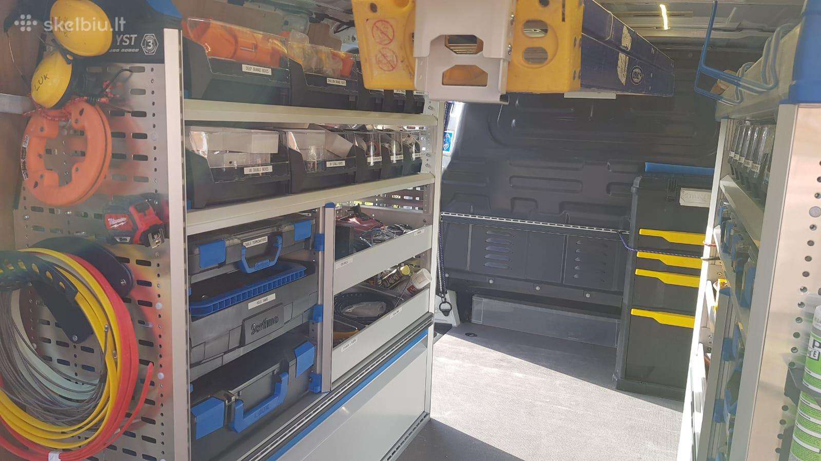 Parduodamas kopėčių laikiklis su mechanizmu