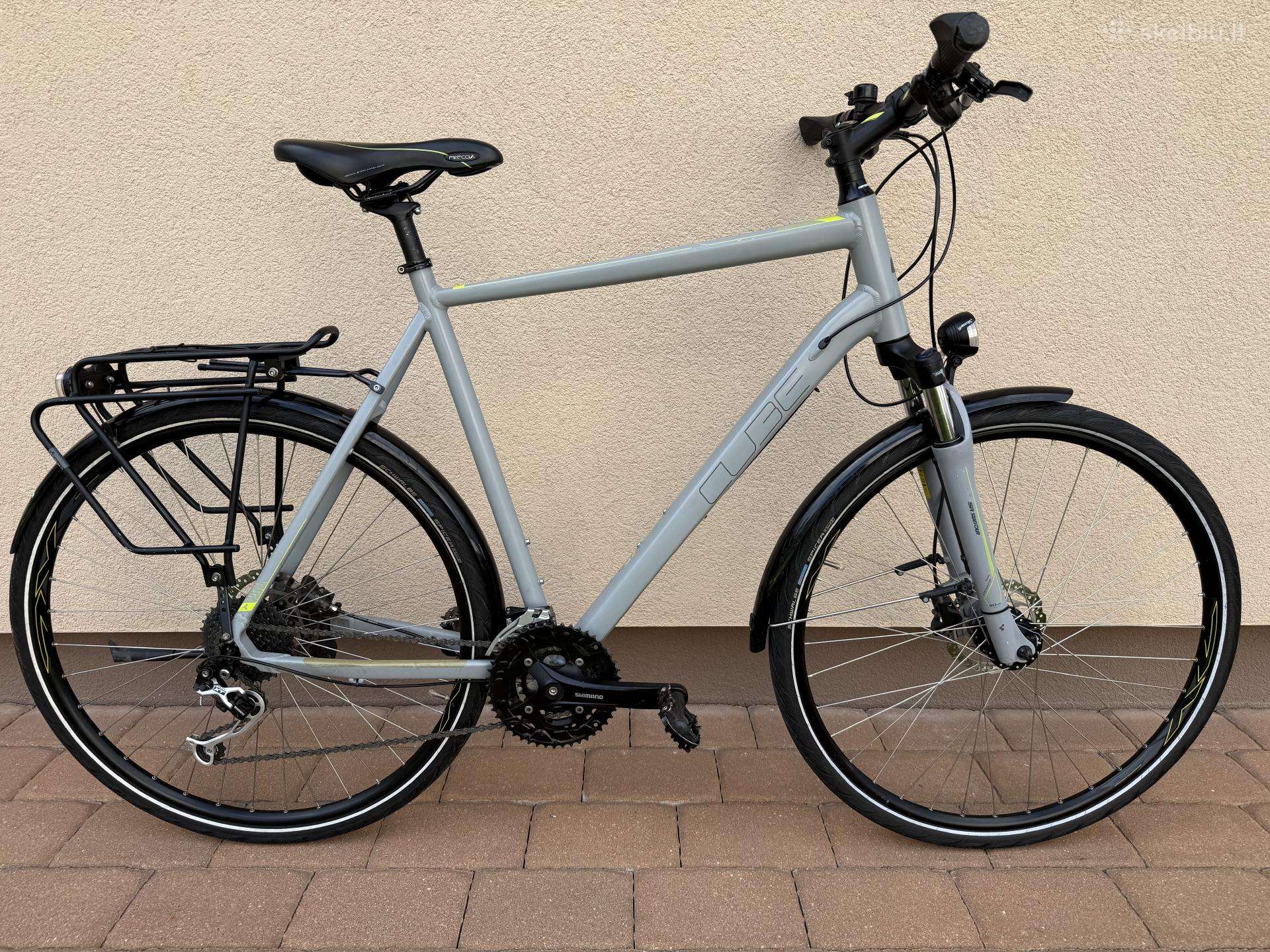 Cube Touring