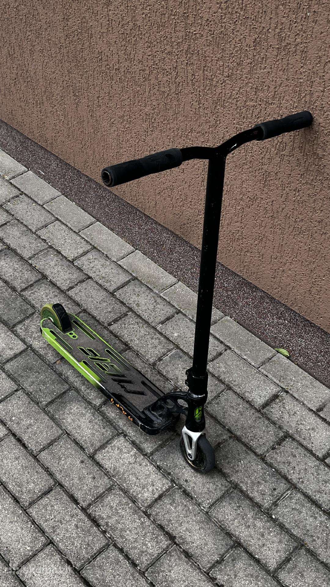 Triukinis paspirtukas Mgp Origin Pro