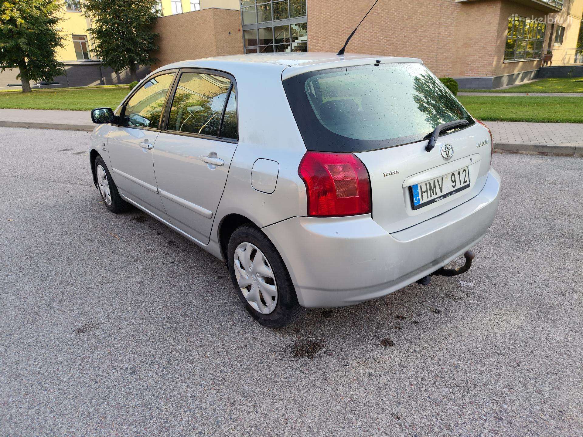 Toyota Corolla, 2.0 l., Хэтчбек