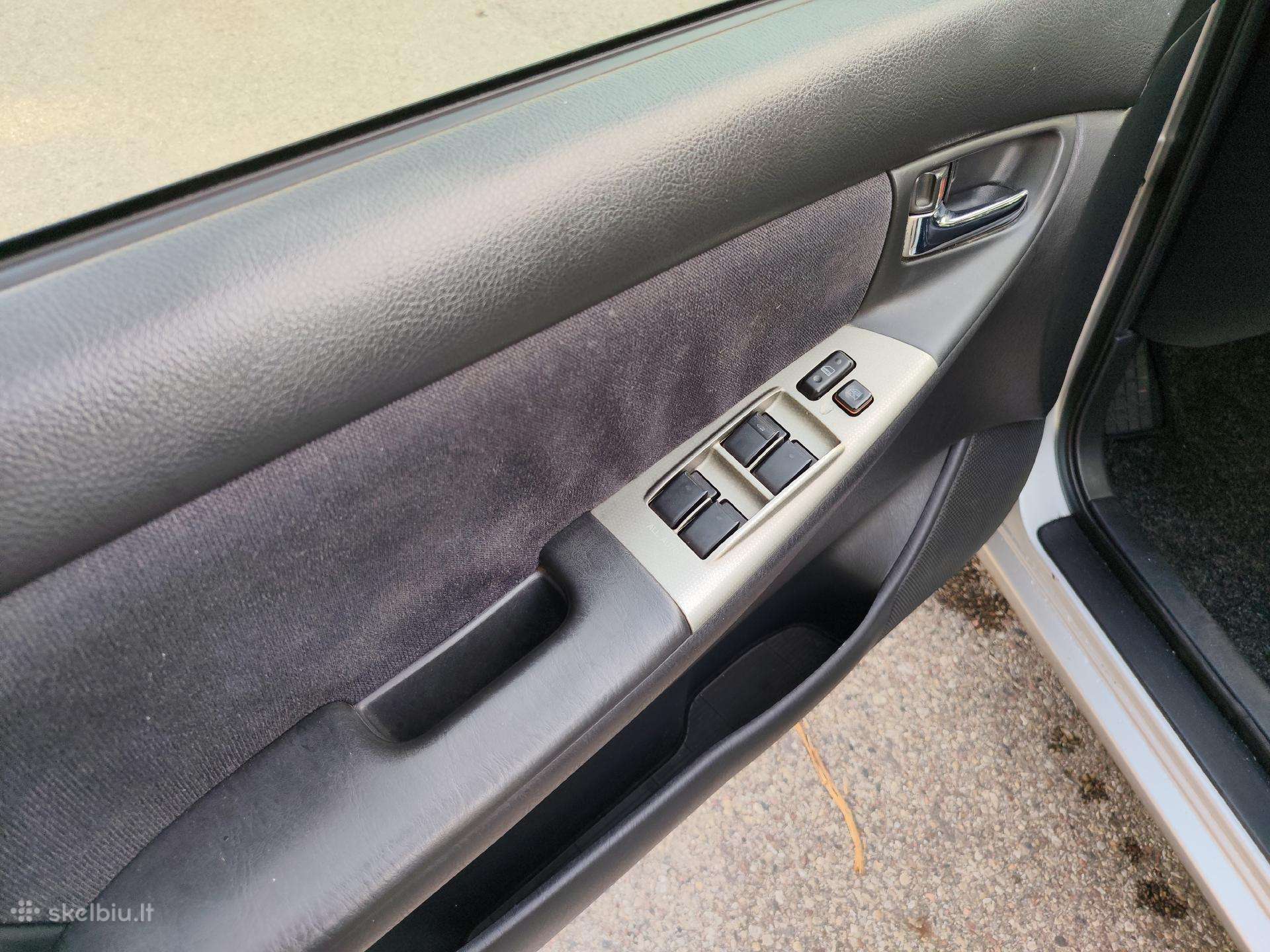 Toyota Corolla, 2.0 l., Хэтчбек