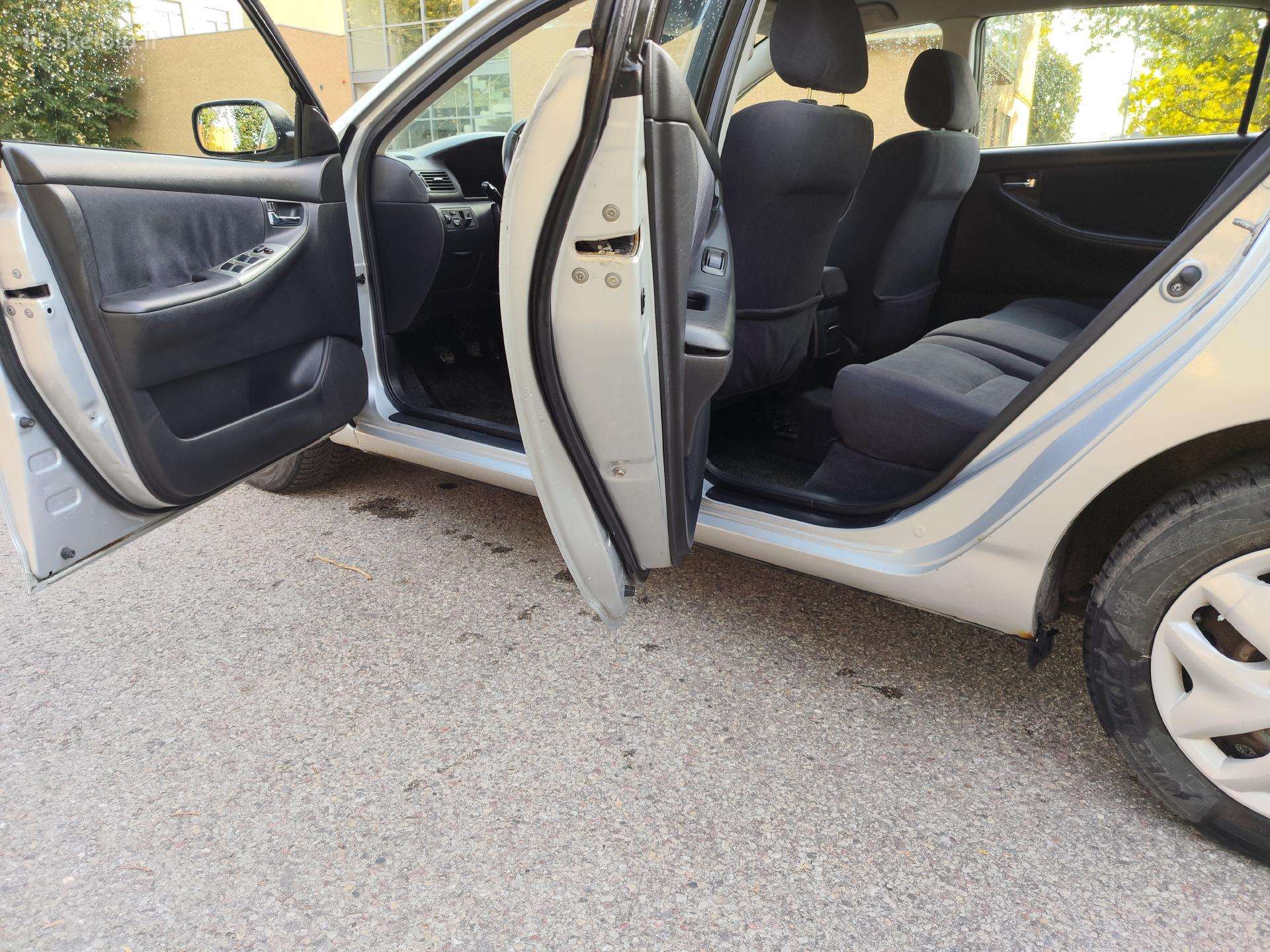 Toyota Corolla, 2.0 l., Хэтчбек