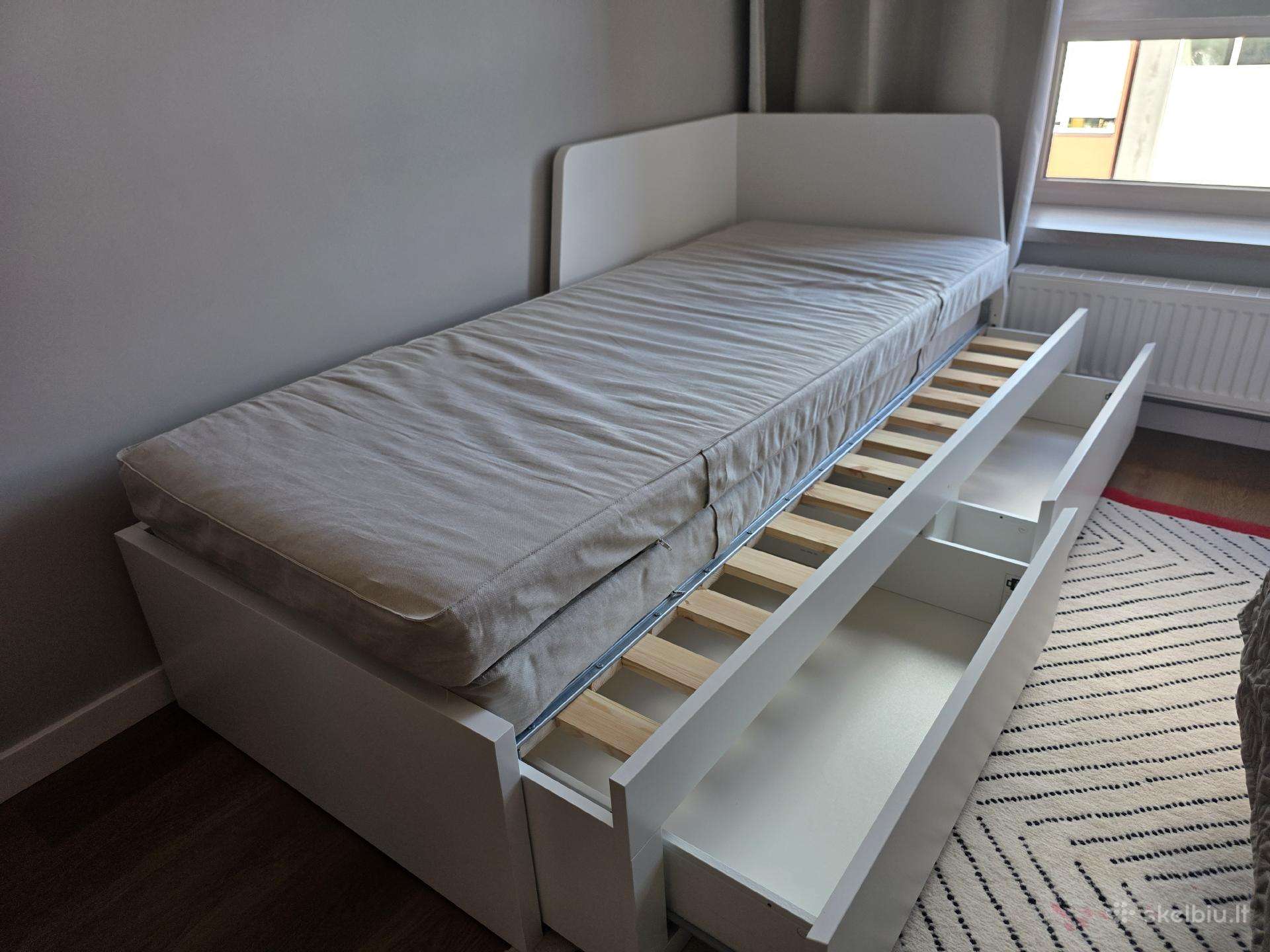 Ikea Flekke ištraukiama viengulė / dvigulė lova