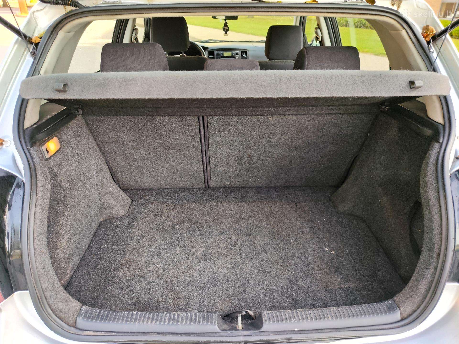 Toyota Corolla, 2.0 l., Хэтчбек