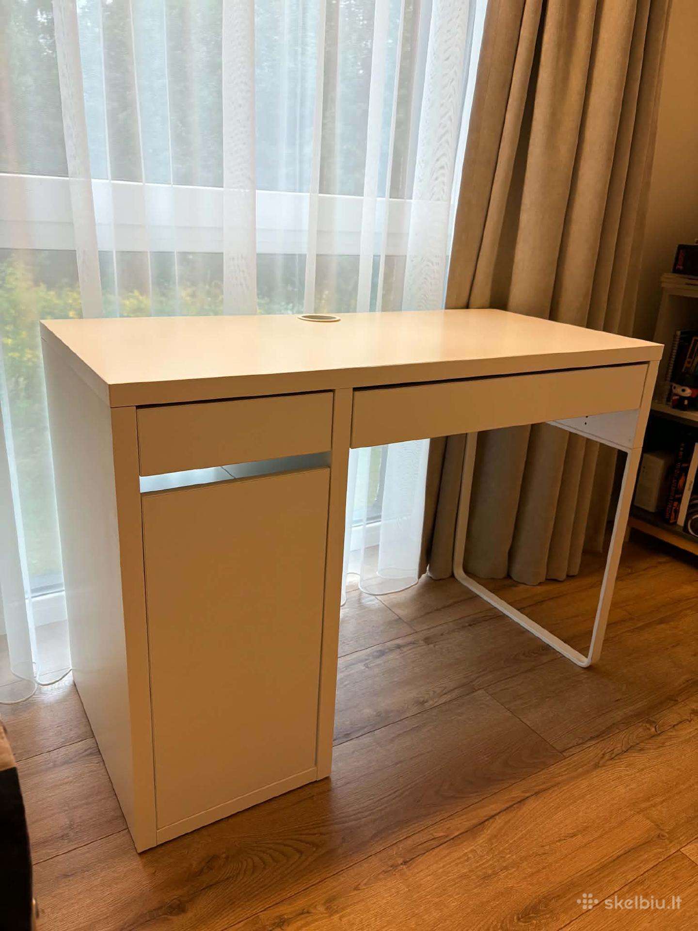 Naudotas Ikea baltas rašomas stalas Micke