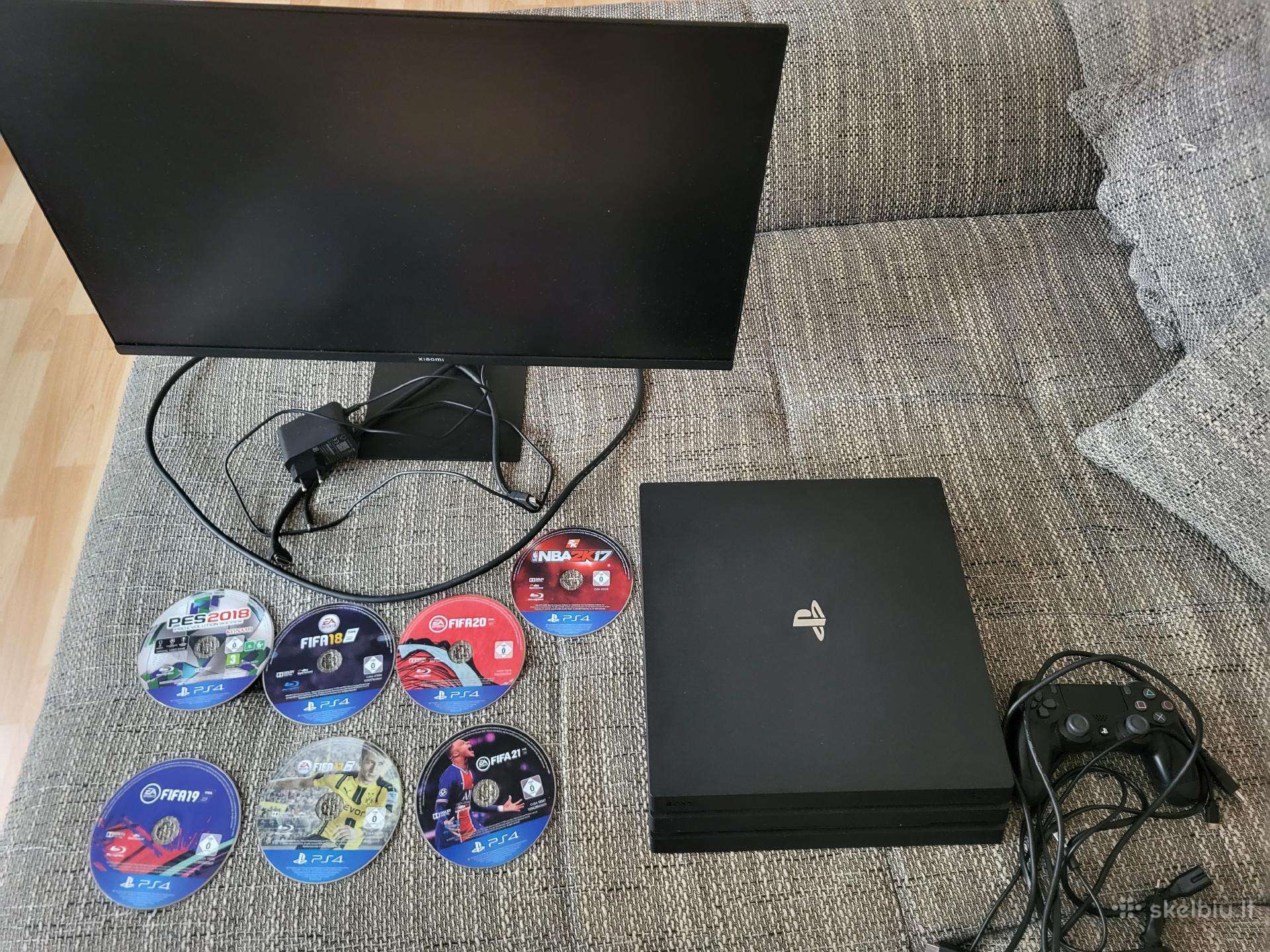 Parduodamas Ps4 Pro komplektas su Xiaomi