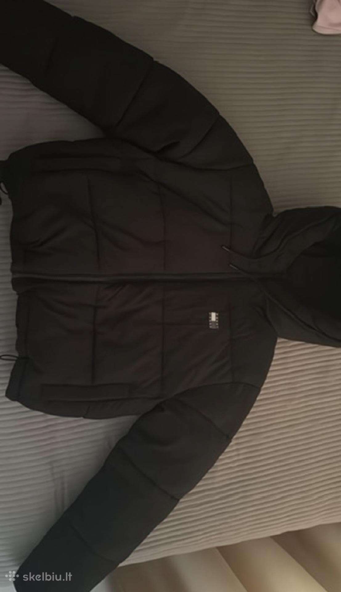 Tommy jeans striukė