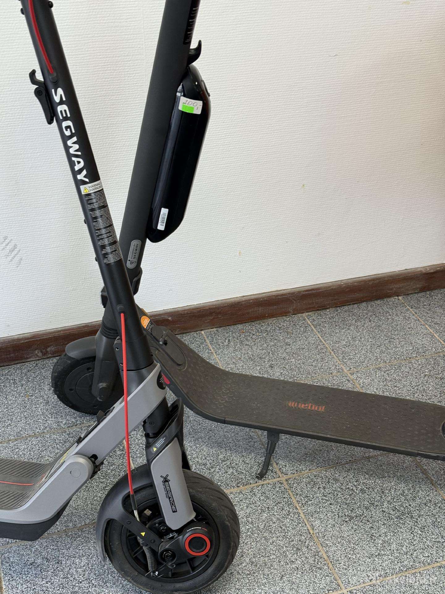 Electric scooter Segway-Ninebot