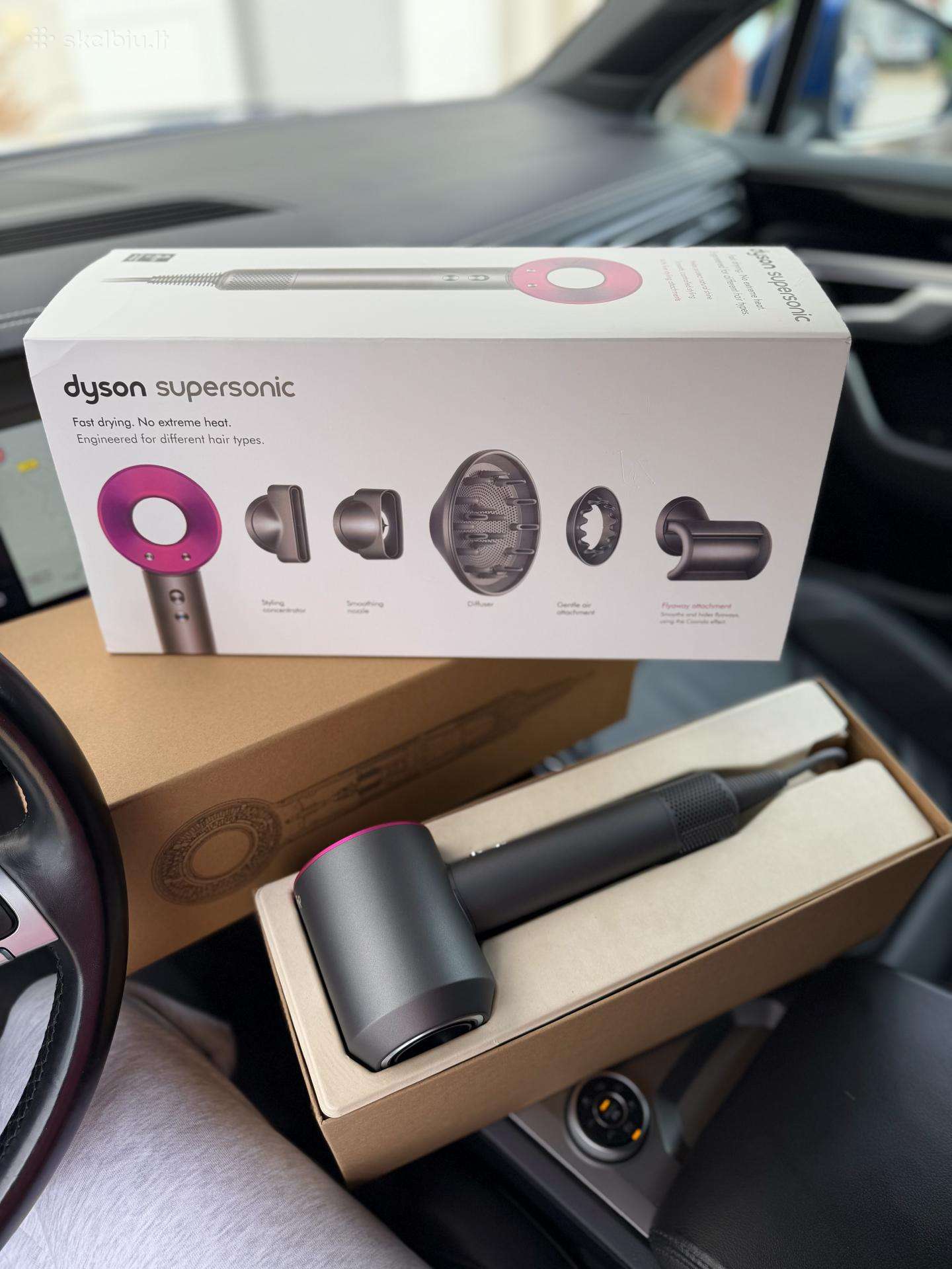 Dyson supersonic plaukų džiovintuvas