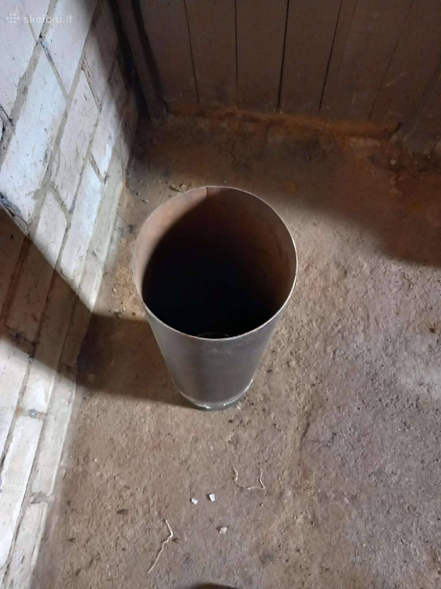 Kamino vamzdis atsparus karščiui .Likutis.