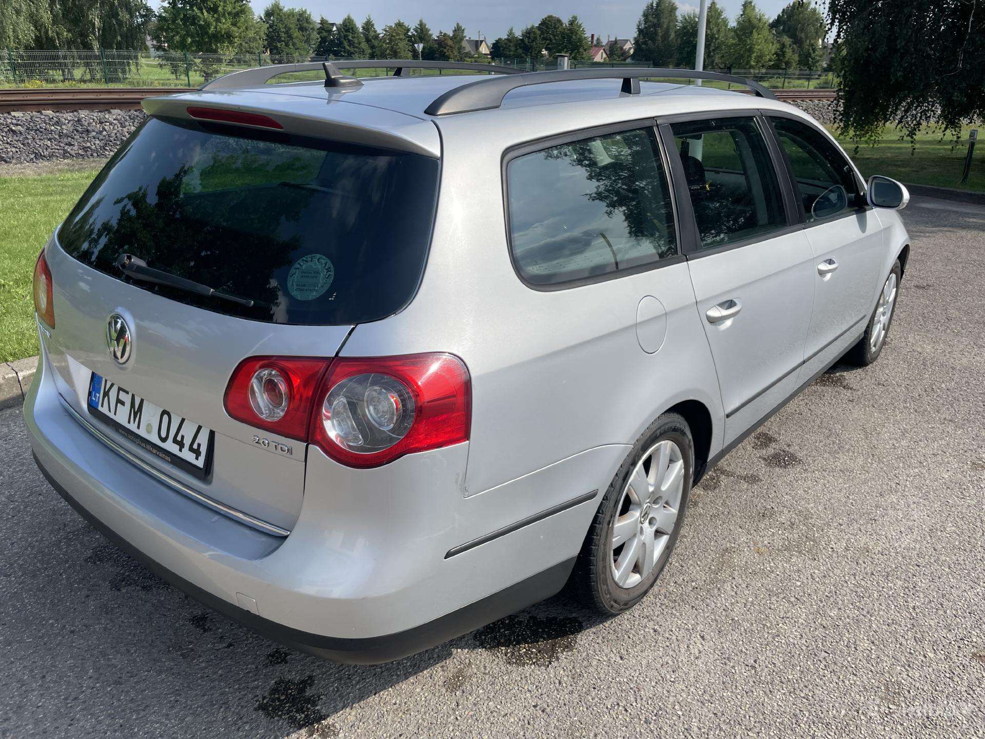Pakeistas pagrindinis diržas važiuoklė sutvarkyta