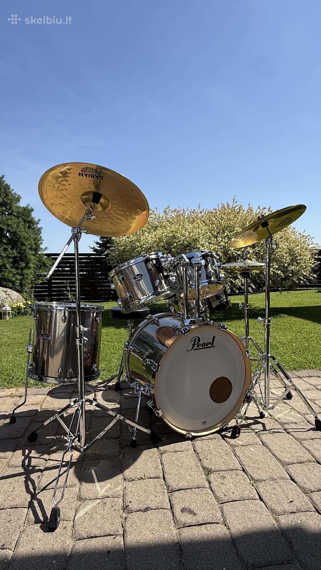 Pearl būgnų komplektas