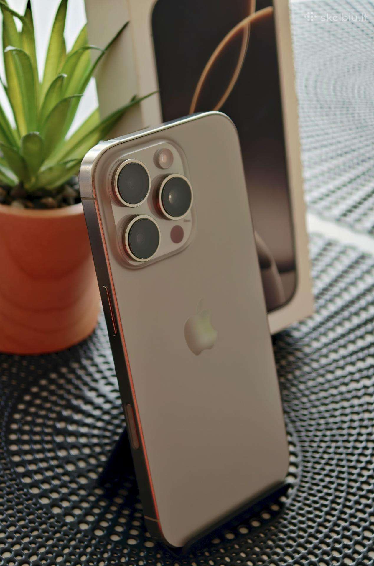 iPhone 16 Pro