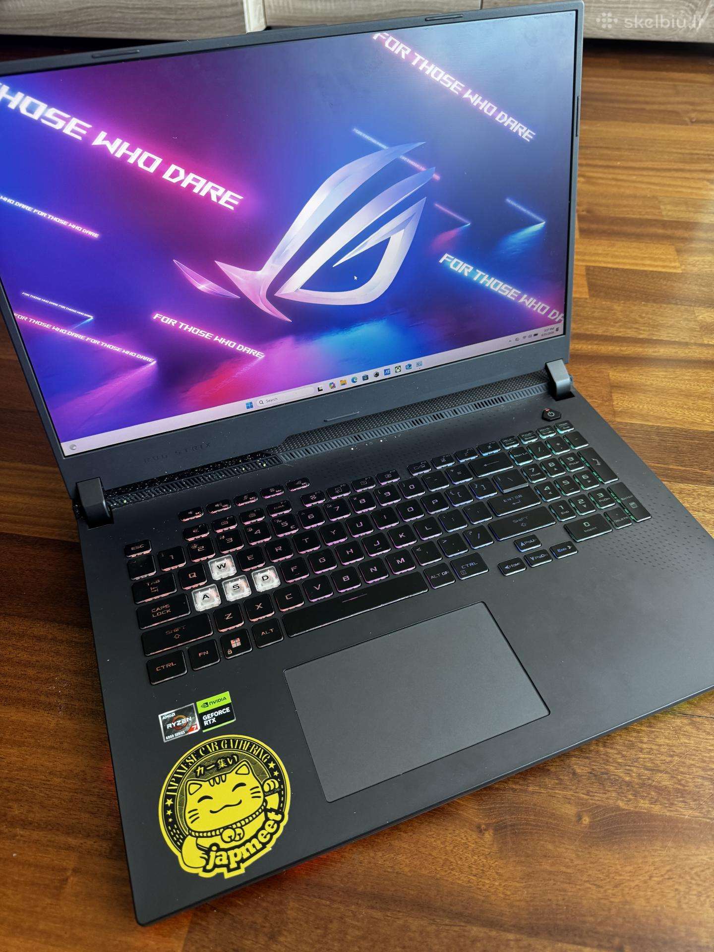 Asus rog strix g713rc hx057w