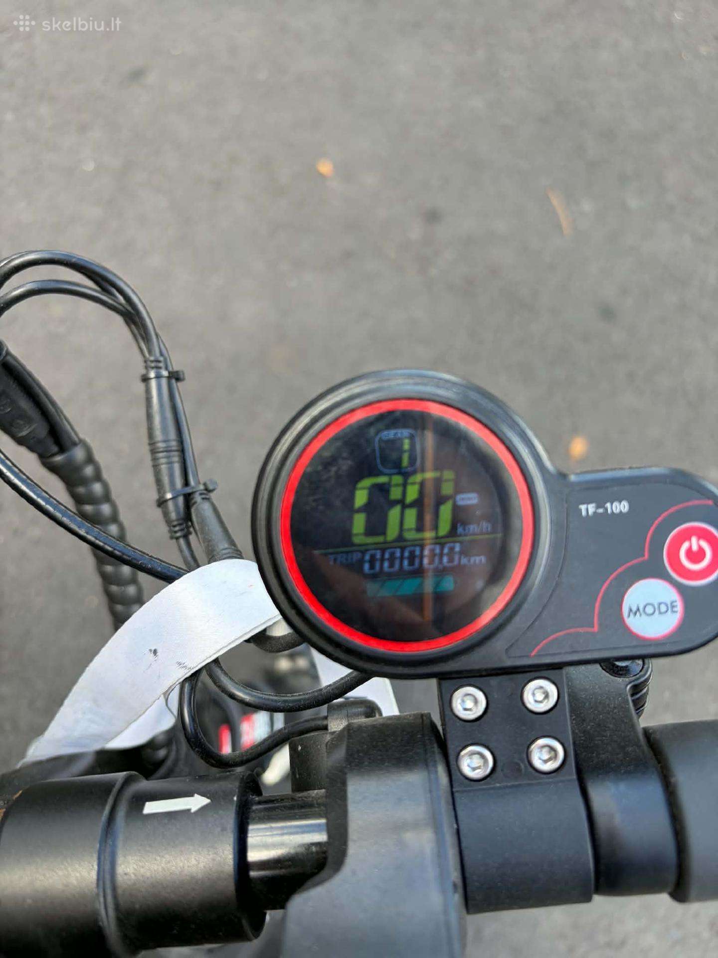 Electric scooter Beaster Scooter