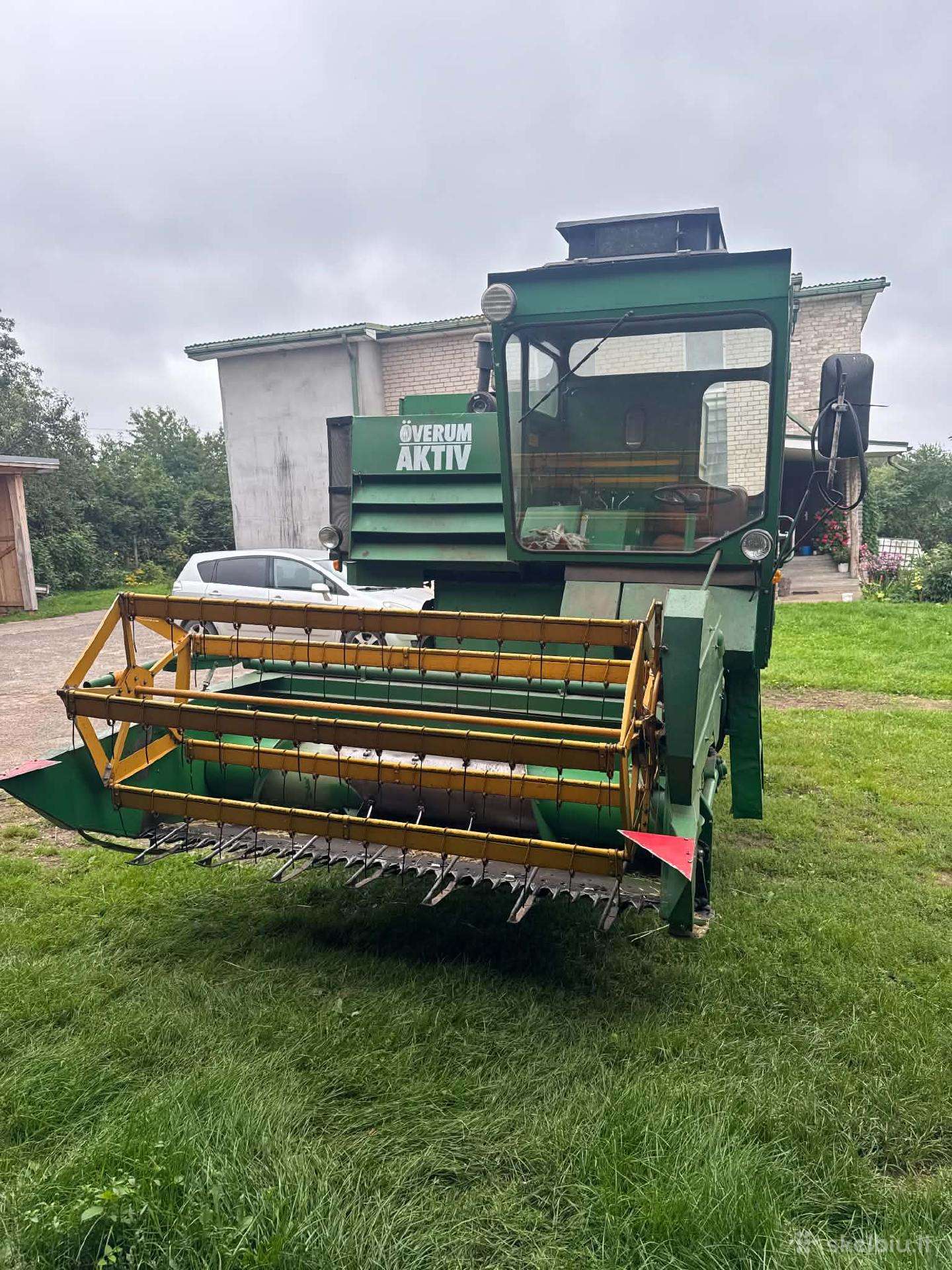 Javu Kombainas Volvo 1110 Activ