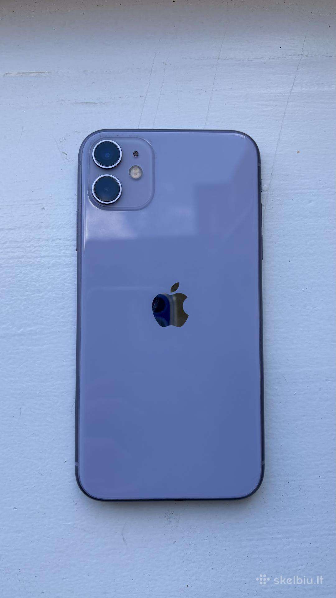 iPhone 11