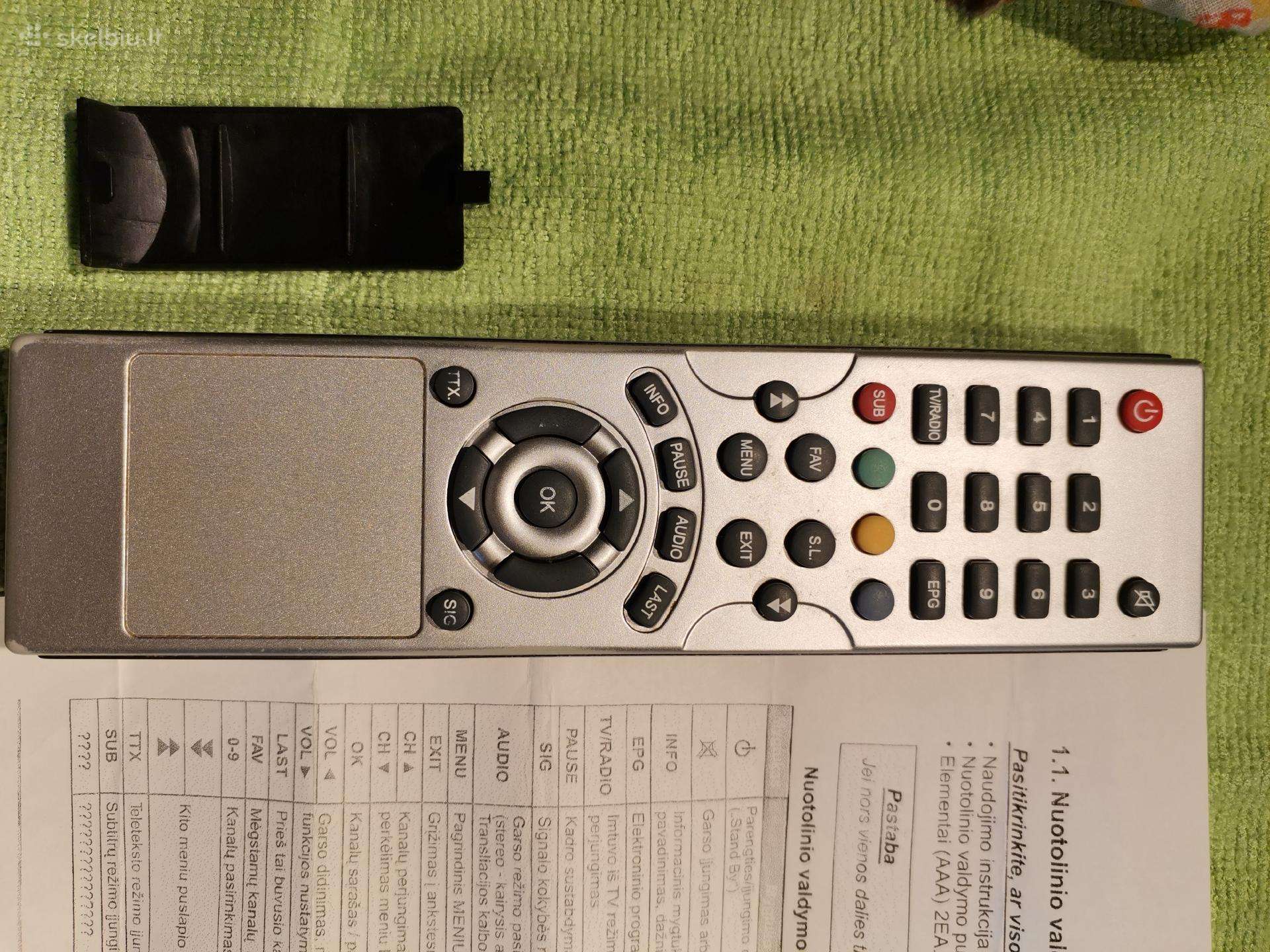 Naudotas TV/radio pultelis s/n:0712a080149
