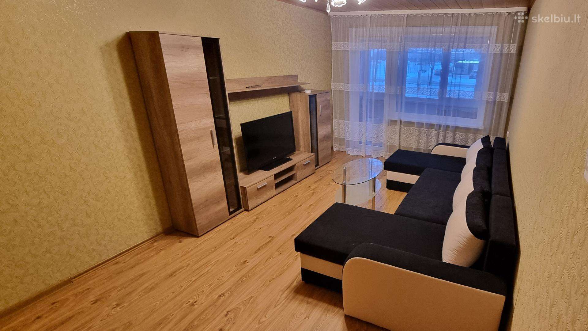 2 kambarių butas nuomai N. Akmenėje
