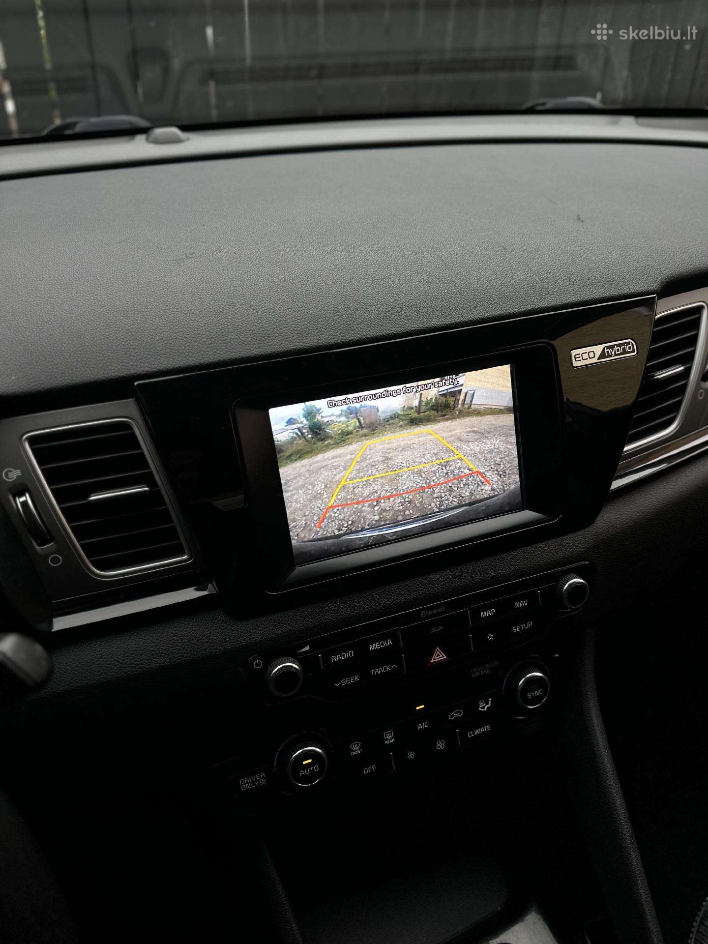Kia Niro, sedans
