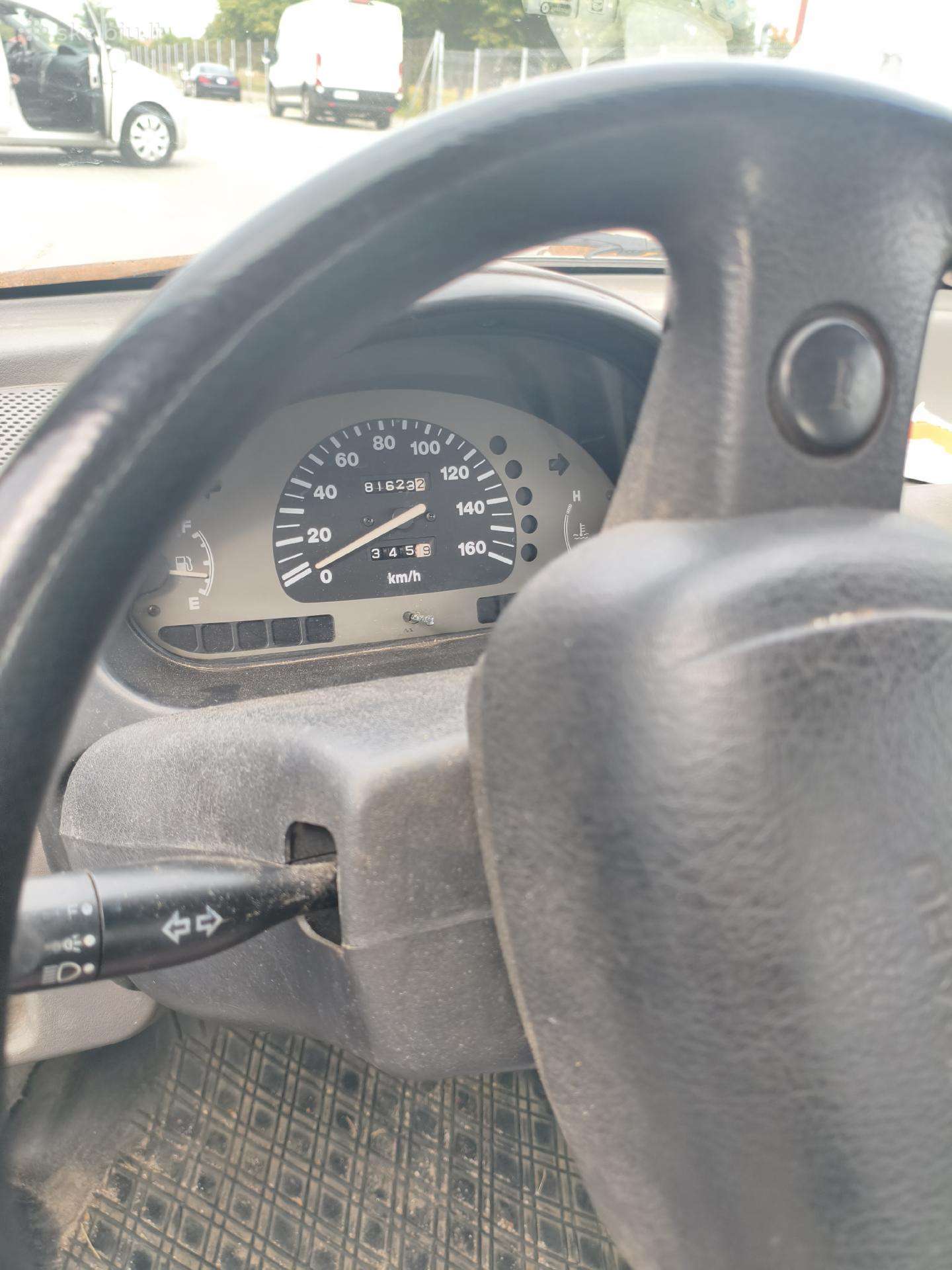 Subaru Vivio, Хэтчбек