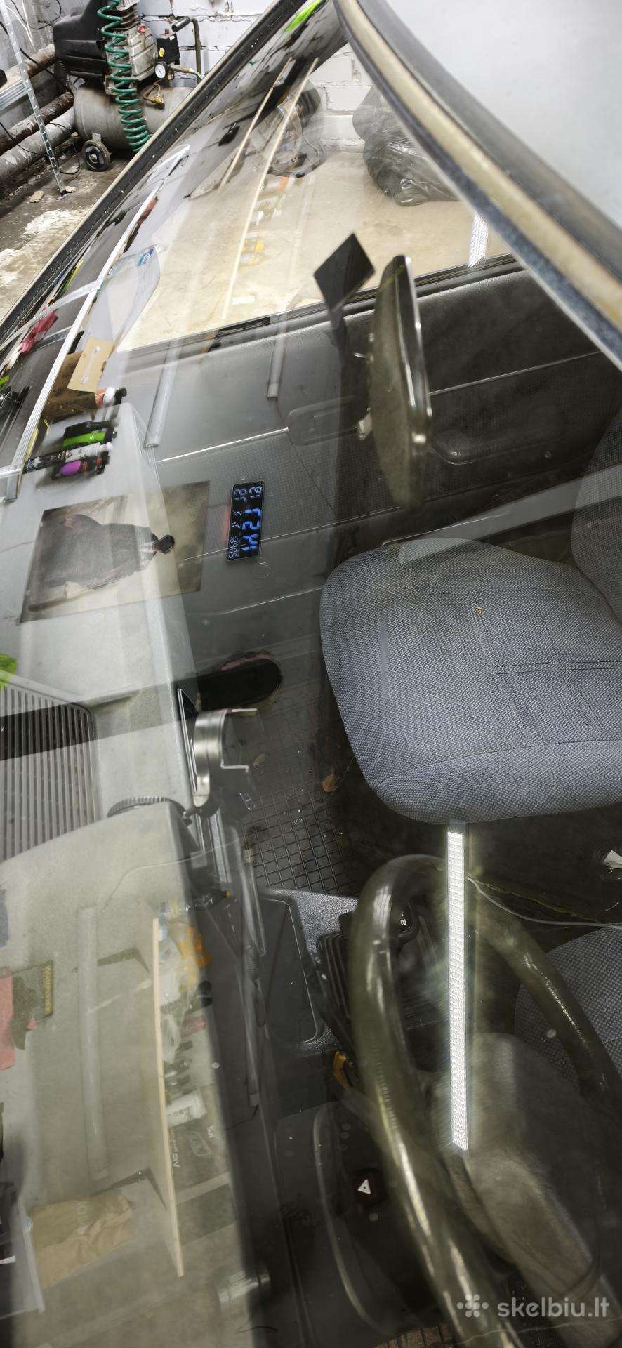 Auto poliravimas, žibintai, salonas