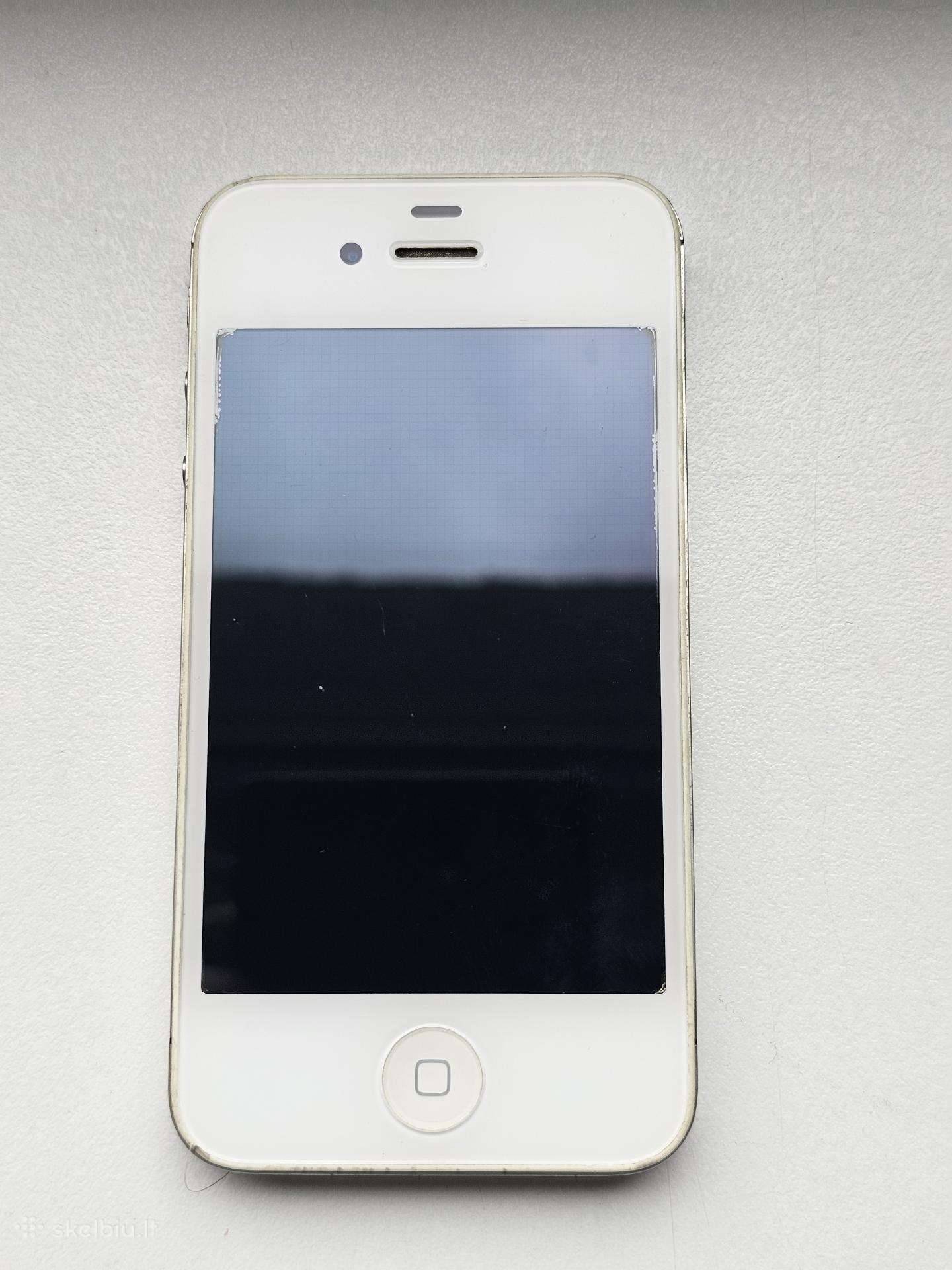iPhone 4S