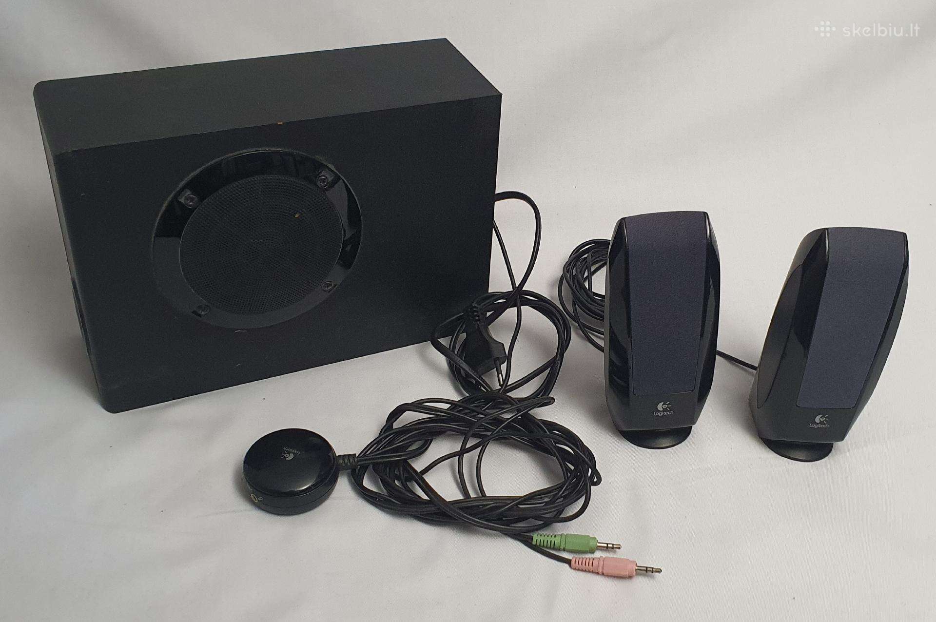 Logitech S-220