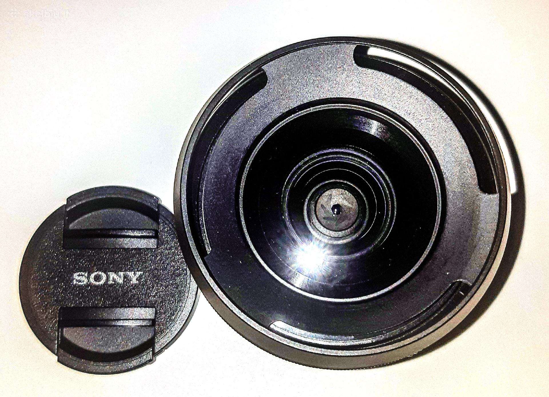 Sony E 16-50mm f/3.5-5.6 Pz Oss