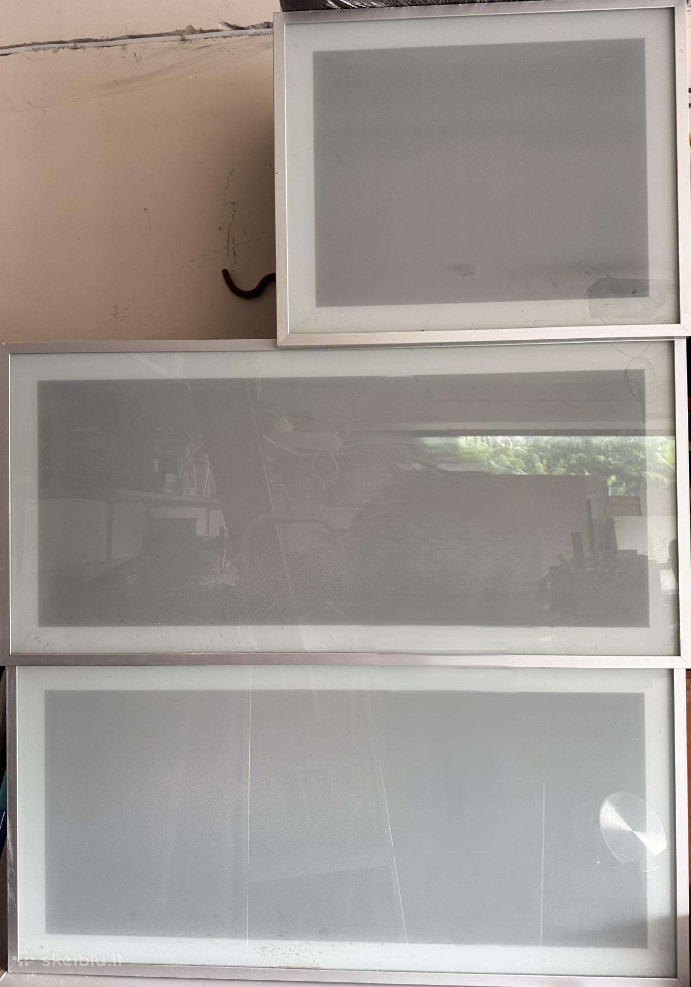 Virtuvės viršutinės spintelės su Blum mechanizmu