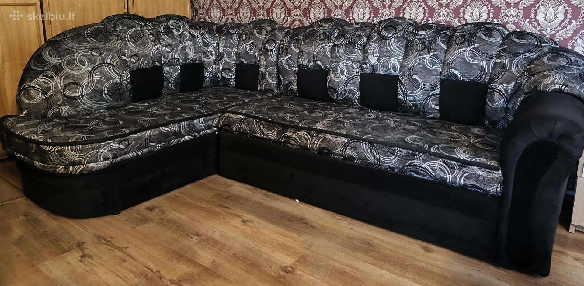 Minkštas kampas su miegojimo funkcija