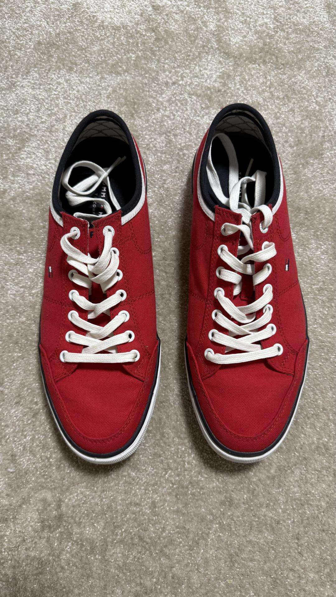 Tommy Hilfiger sportbačiai, raudoni, 44 dydis