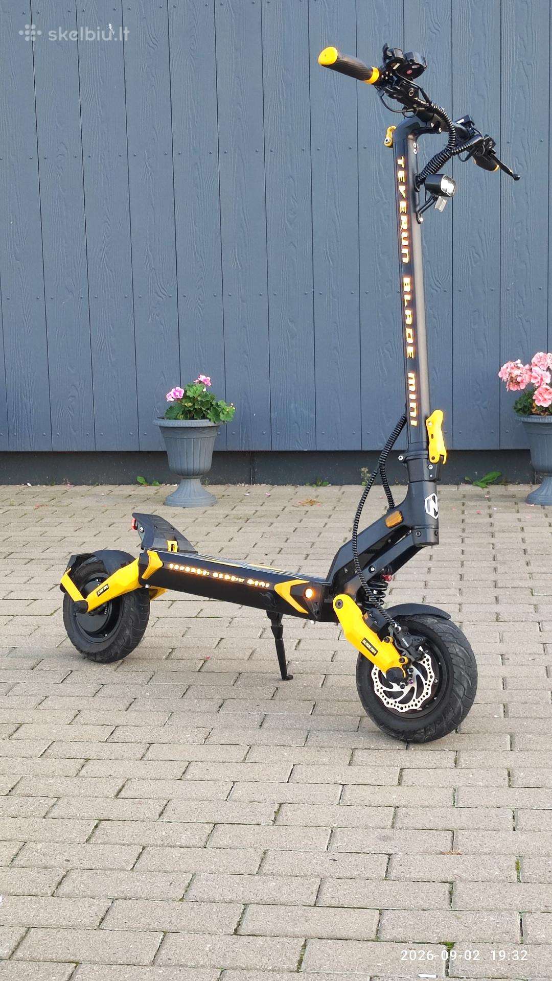 Electric scooter Teverun