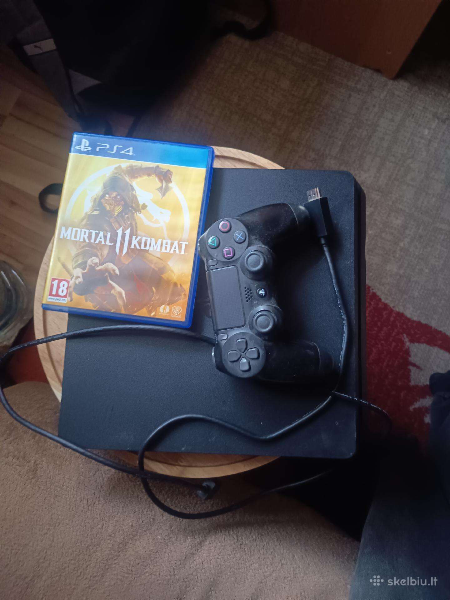 Ps4 su pulteliu + mortal kombat 11