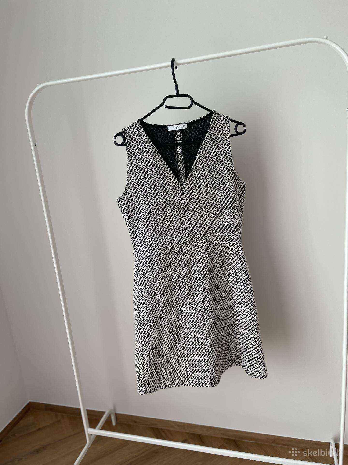 Mango Suit juodai balta A silueto suknelė,