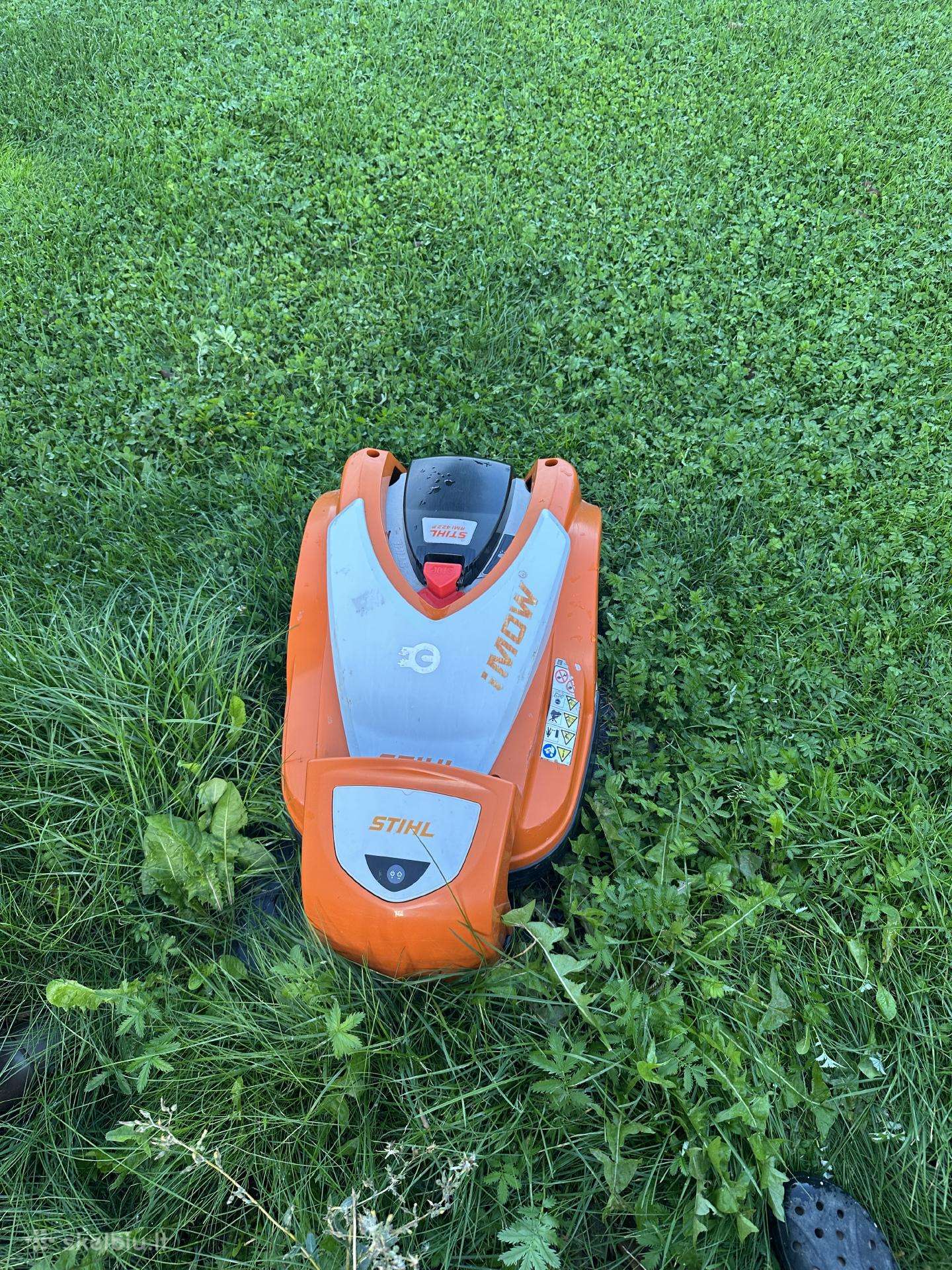Parduodu vejos robota Stihl 422