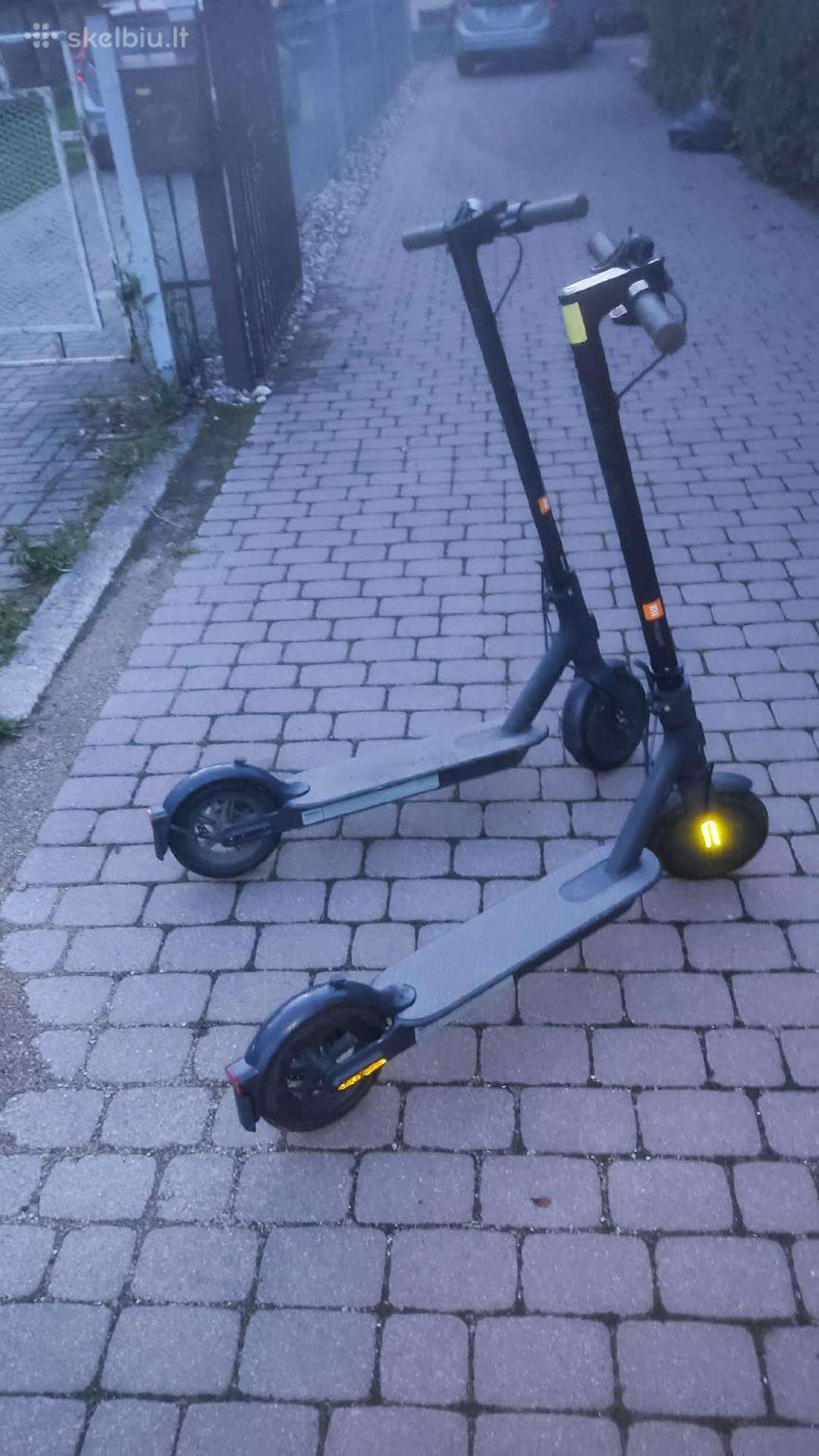 2 xiaomi paspirtukai