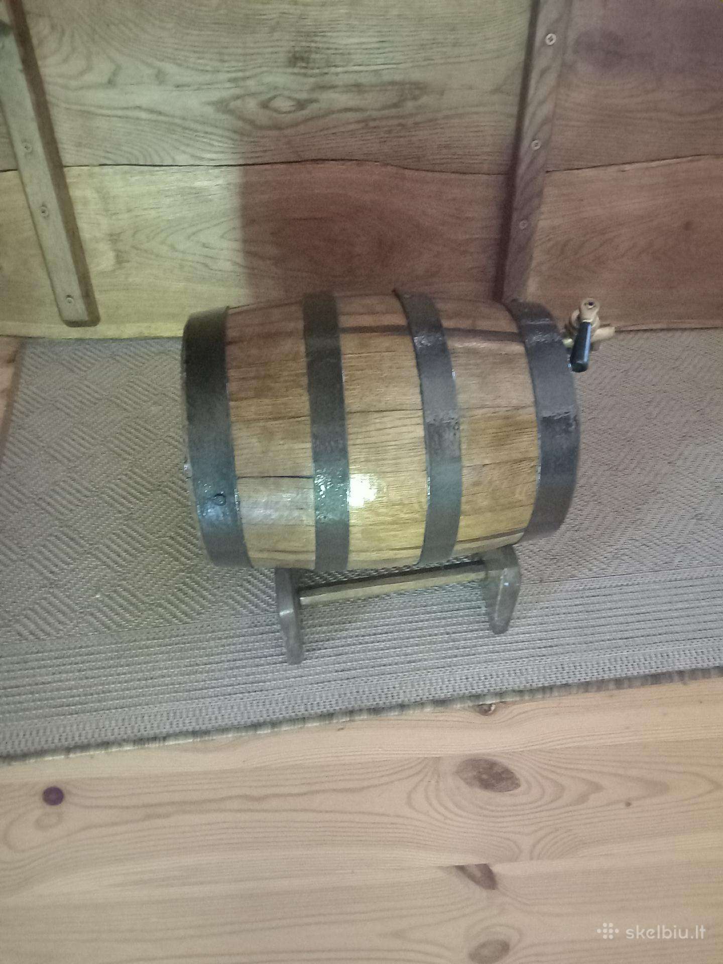 Restauruota ąžuolinė bačkutė
