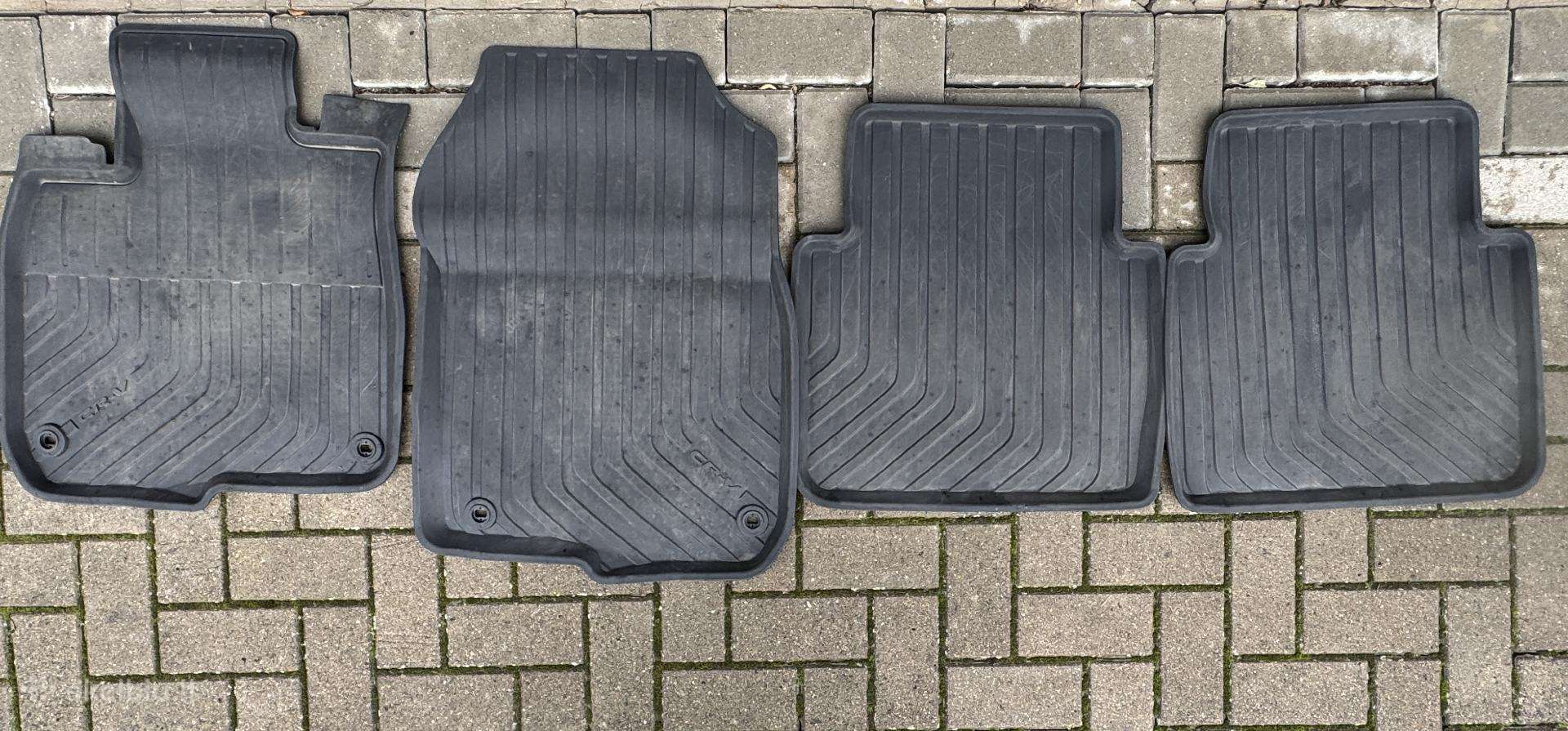 Honda Cr-v guminių kilimėlių komplektas