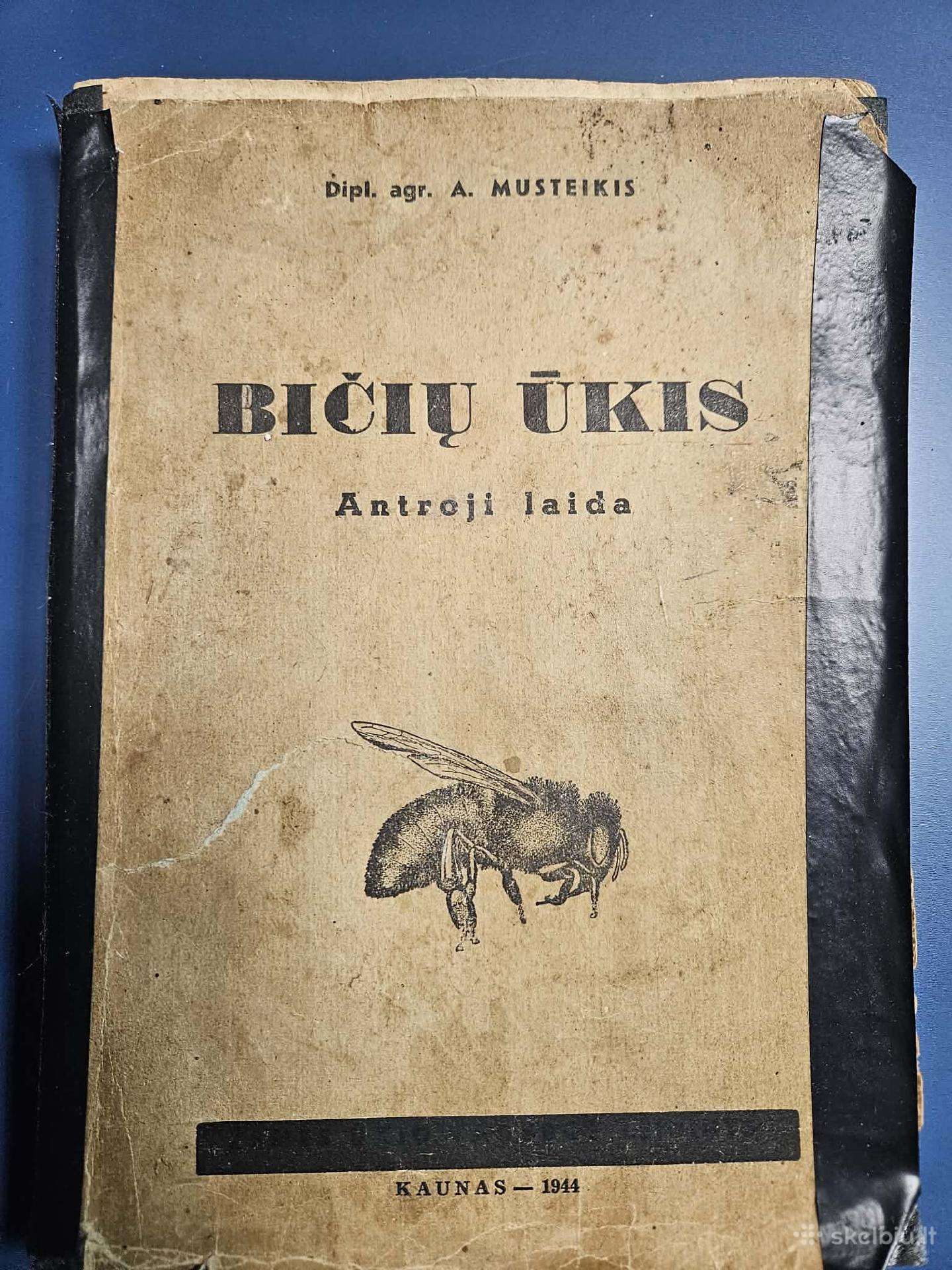 Knyga "Bičių ūkis"