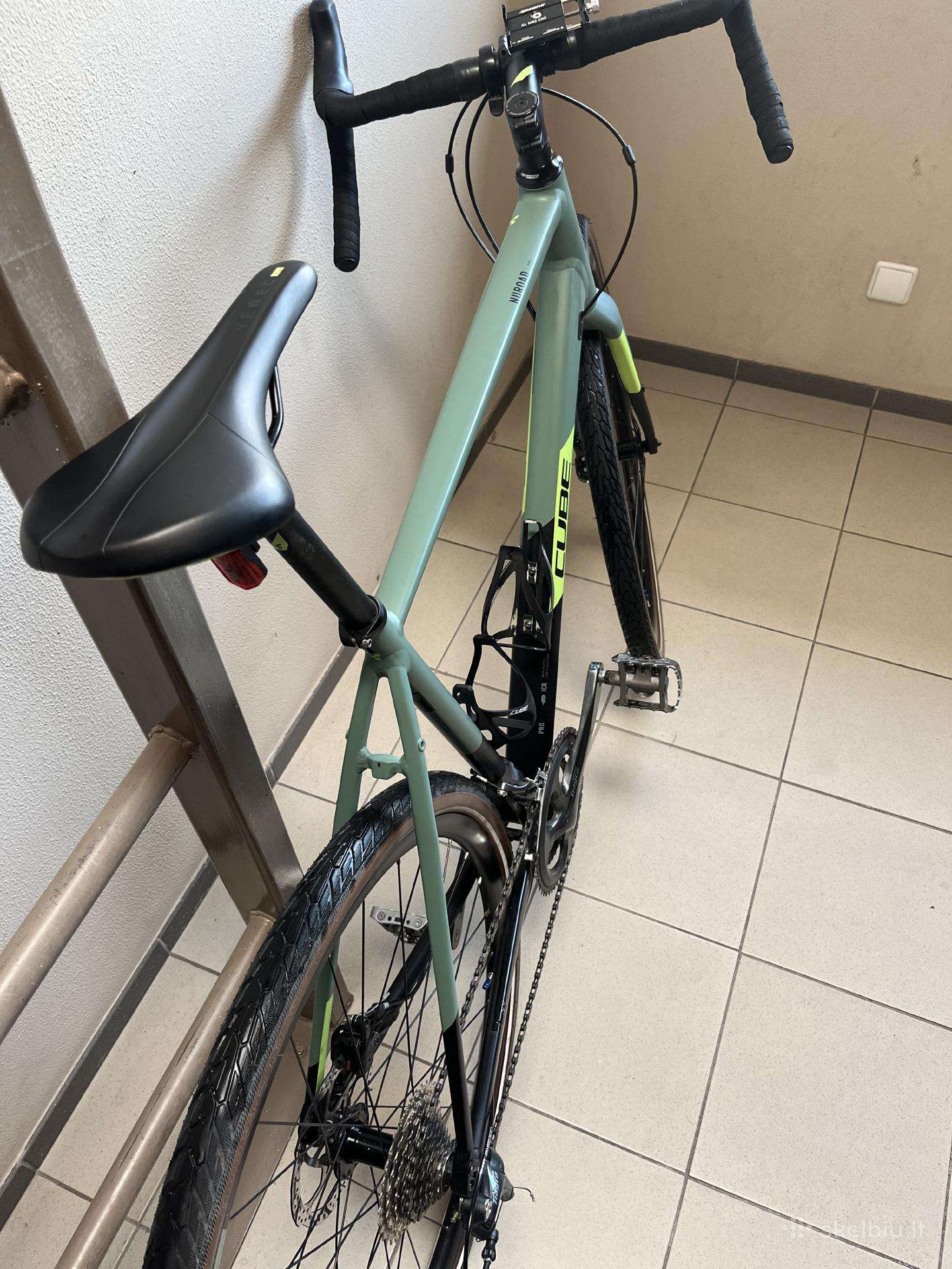 Cube gravel Nuroad