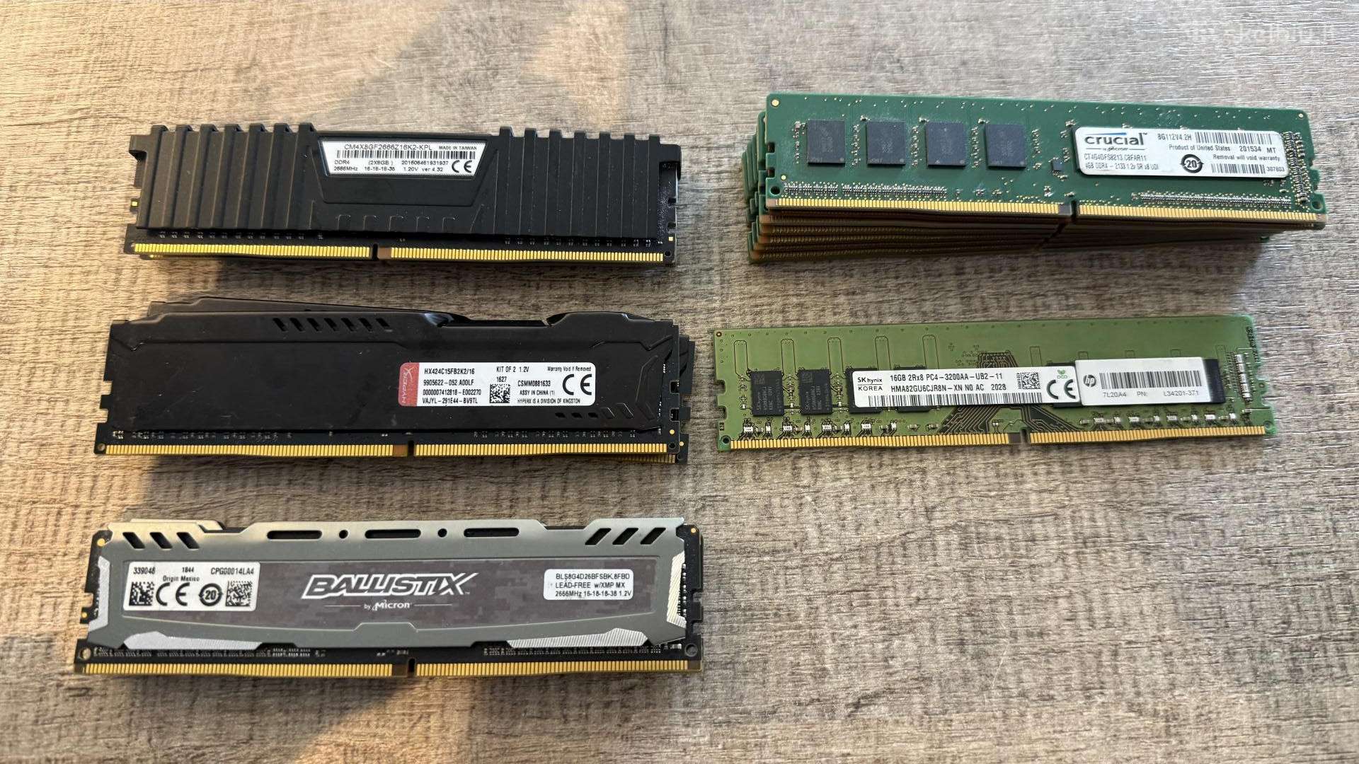 Ddr4 RAM komplektai pigiau