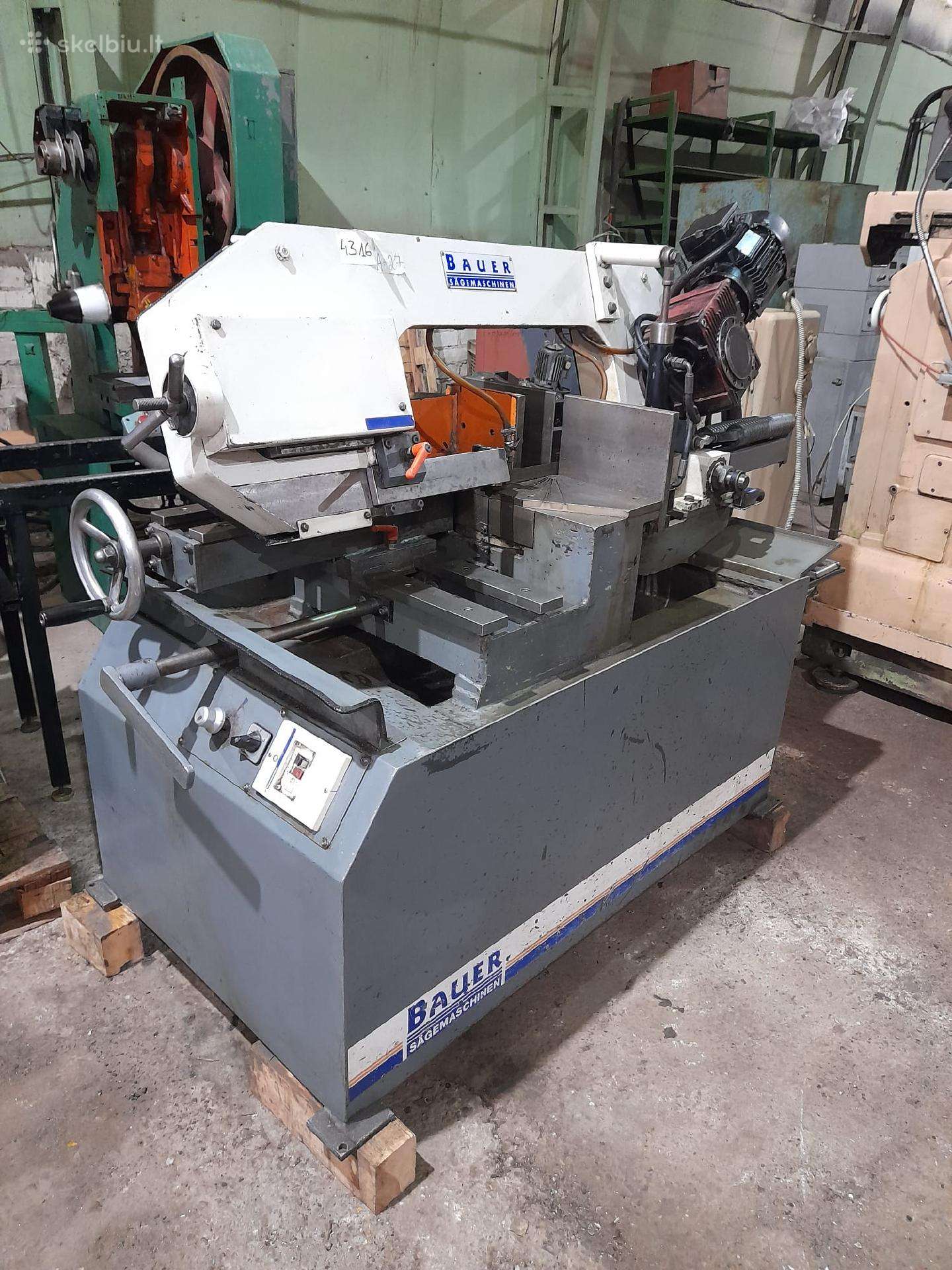 Juostinės pjovimo staklės Bauer S280dg